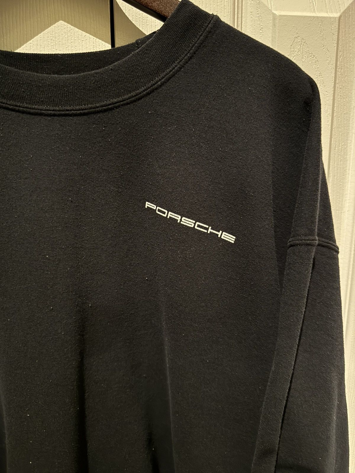 Gildan Vintage Jim Ellis Porsche Atlanta Crewneck XL Black Size US XL / EU 56 / 4 - 4 Thumbnail