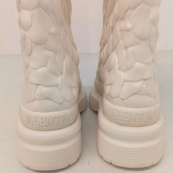 Valentino Valentino Garavani Ivory Rose Atelier Knee Hi Boots - EU36/6 Size US 6 / IT 36 - 8 Thumbnail