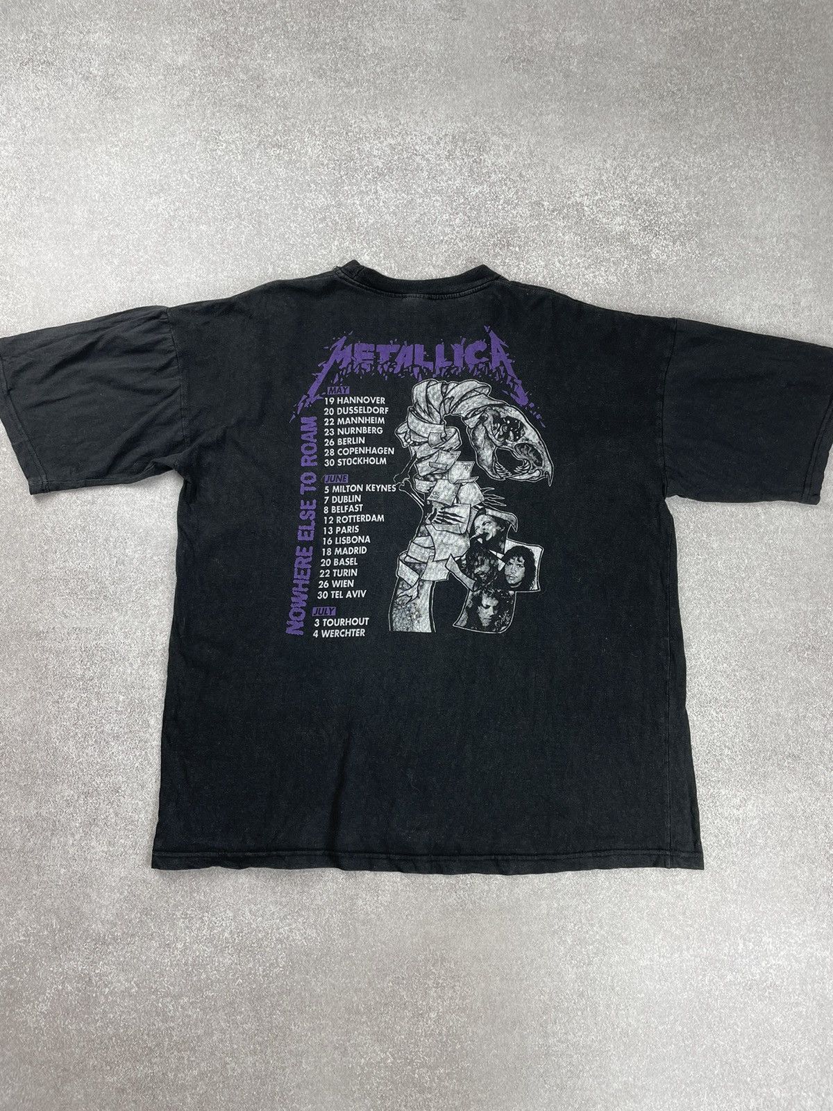 Band Tees × Metallica × Vintage Vintage 90’s Metallica Rock Band Tour Tee T-shirt Size US XL / EU 56 / 4 - 2 Thumbnail
