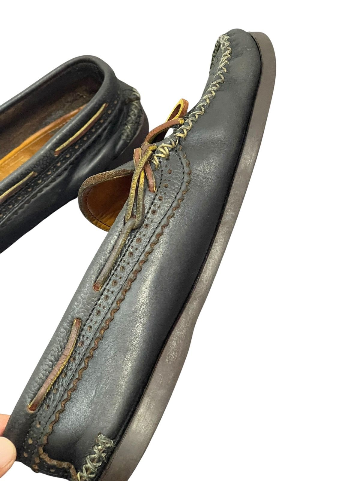 Yuketen Yuketen Canoe Moccasin Loafer Cowhide Handmade USA Size US 9.5 / EU 42-43 - 5 Thumbnail
