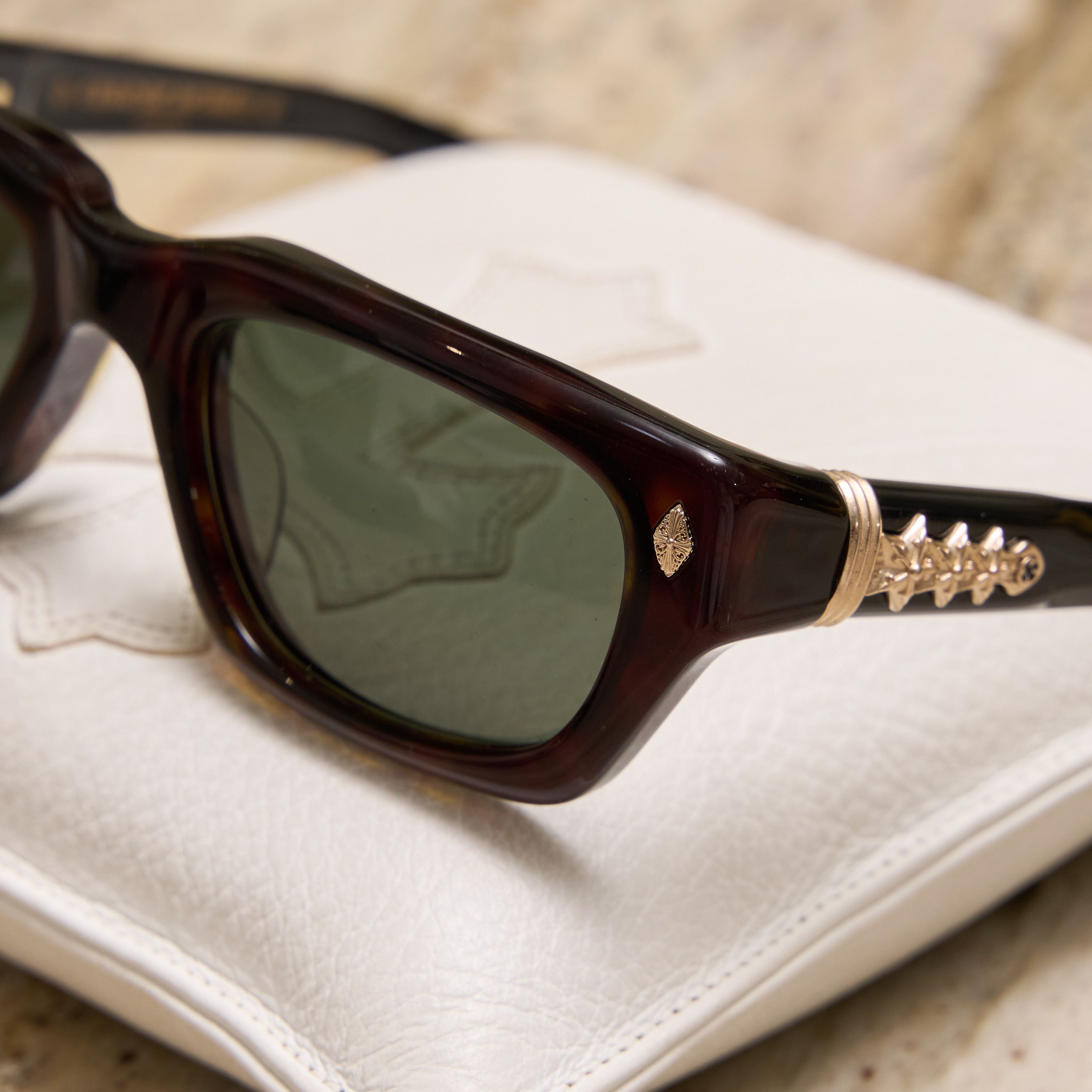 Chrome Hearts CHROME HEARTS IDAWANNA DARK TORTOISE BLACK Size ONE SIZE - 2 Thumbnail