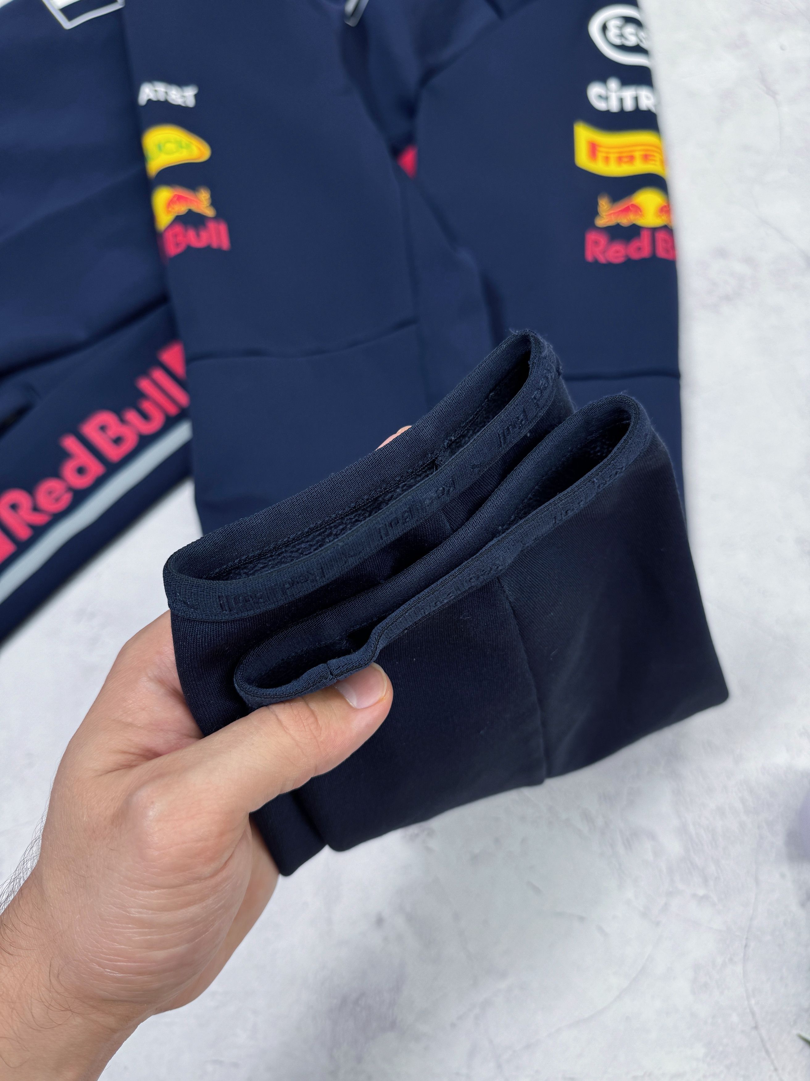 Puma × Red Bull Puma Red Bull Softshell Jacket F1 Aston Martin Mobil1 Honda Size US L / EU 52-54 / 3 - 10 Thumbnail