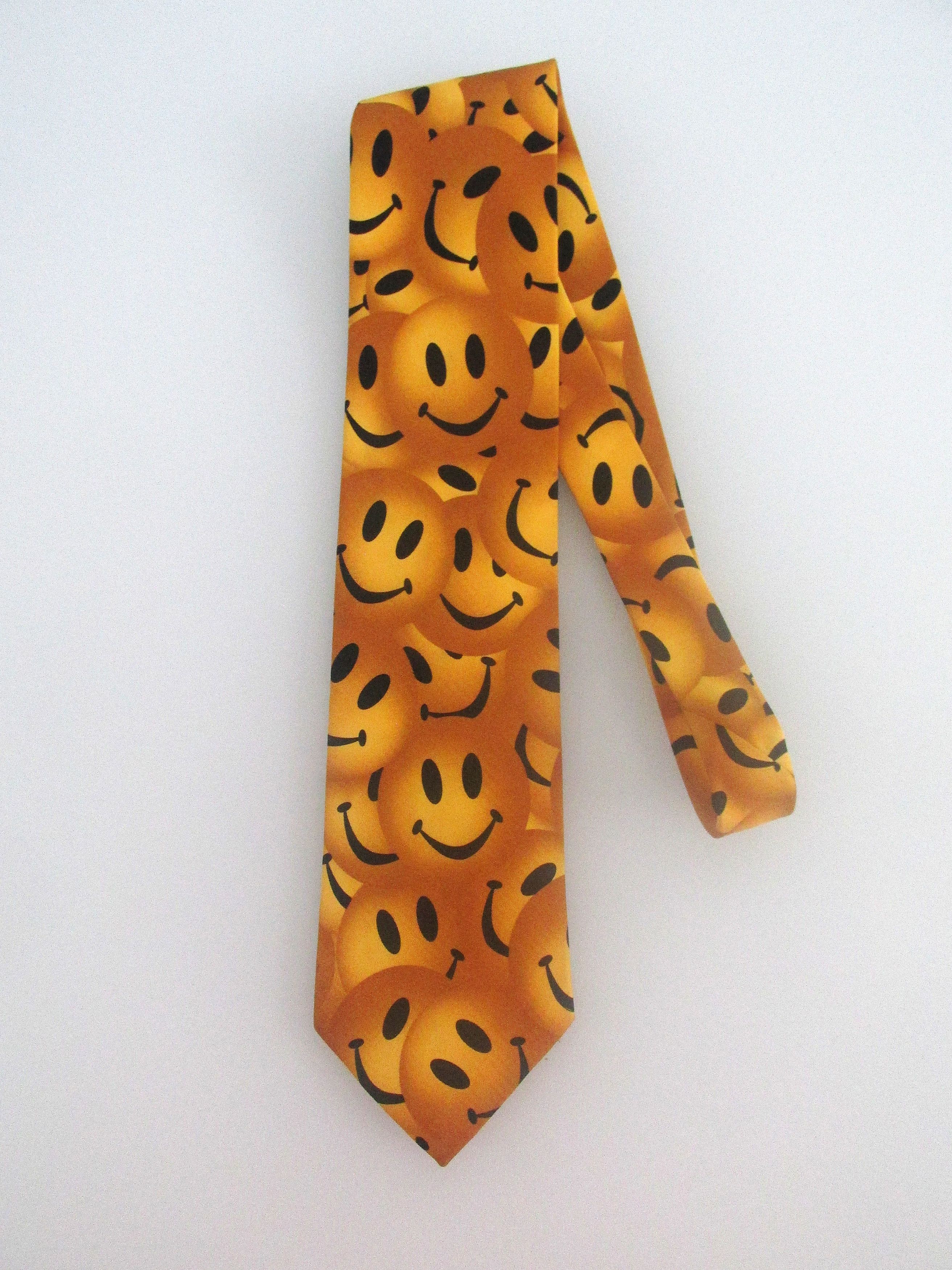 Ralph Marlin Smiley Face (NWOT) Men's Tie by Ralph Marlin Size ONE SIZE - 1 Thumbnail