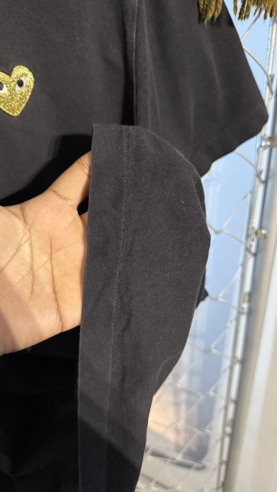 Comme des Garcons COMME DES GARCONS CDG GOLD HEART LOVE SINGLE DINGLE BLACK TE Size US XL / EU 56 / 4 - 9 Thumbnail