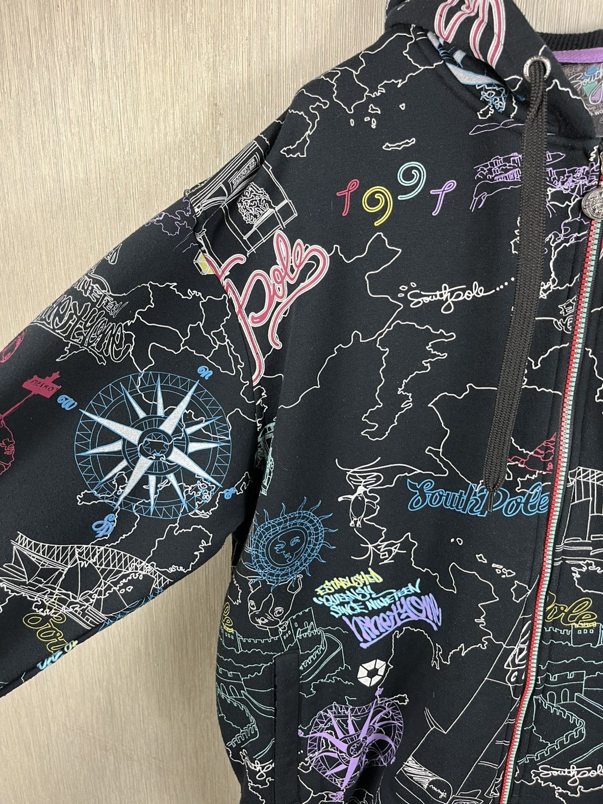 Southpole Vintage South Pole y2k all over print full zip hoodie baggy Size US XL / EU 56 / 4 - 7 Thumbnail