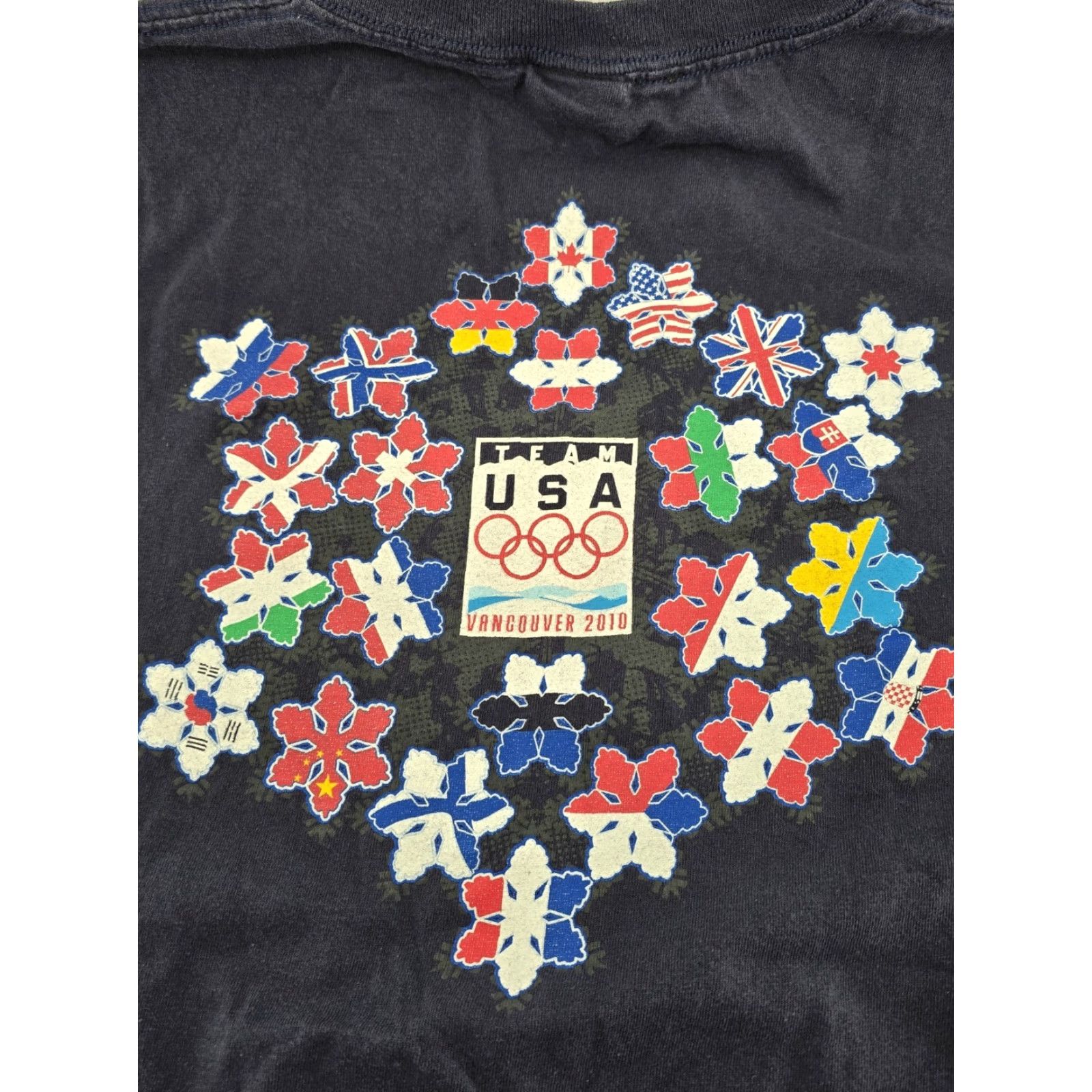 Vintage VINTAGE Vancouver 2010 Team USA T-Shirt XL Winter Olympic Games XP Apparel Size US XL / EU 56 / 4 - 7 Thumbnail