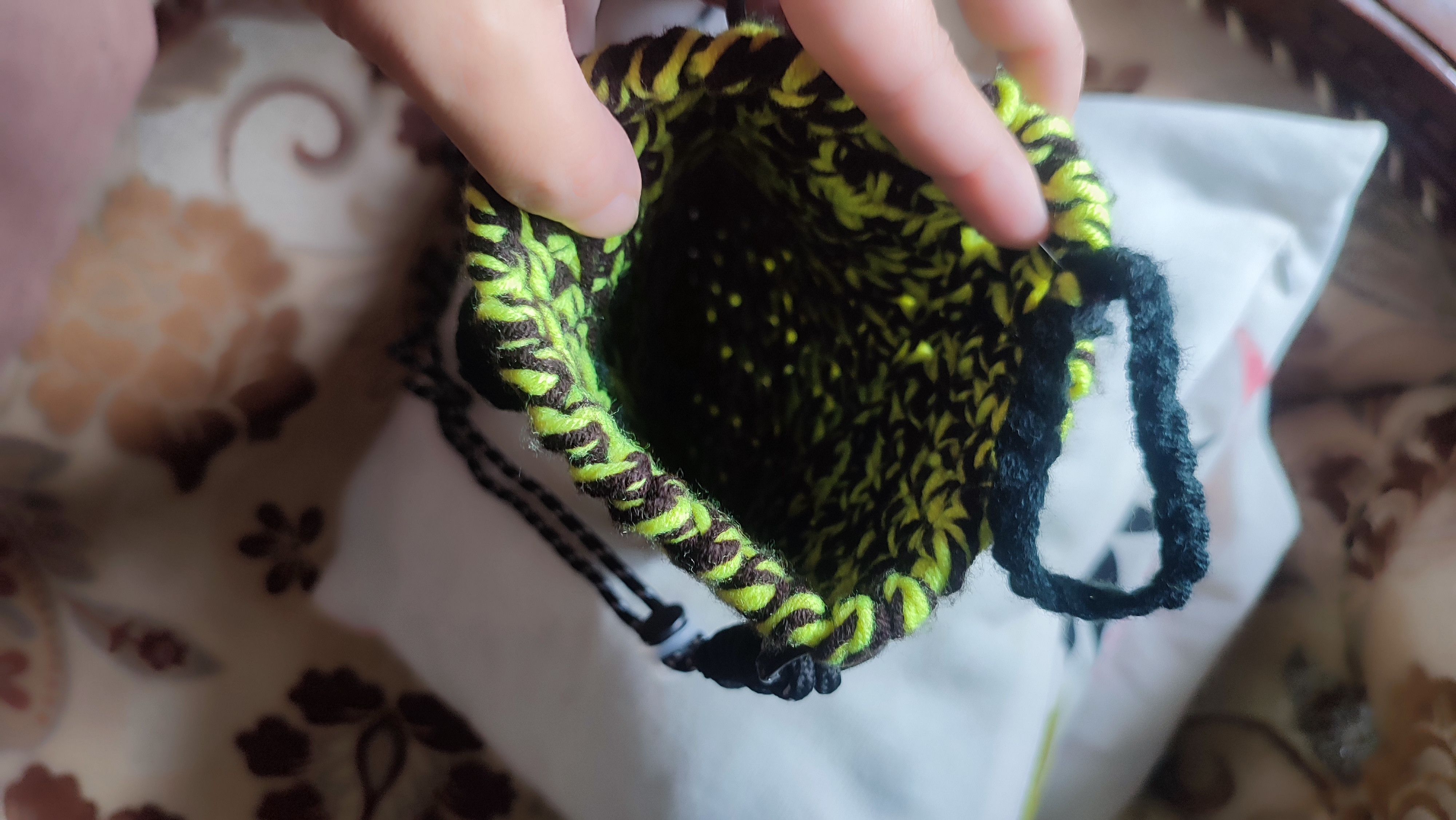 Handmade Cross body phone bag crochet Size ONE SIZE - 3 Thumbnail