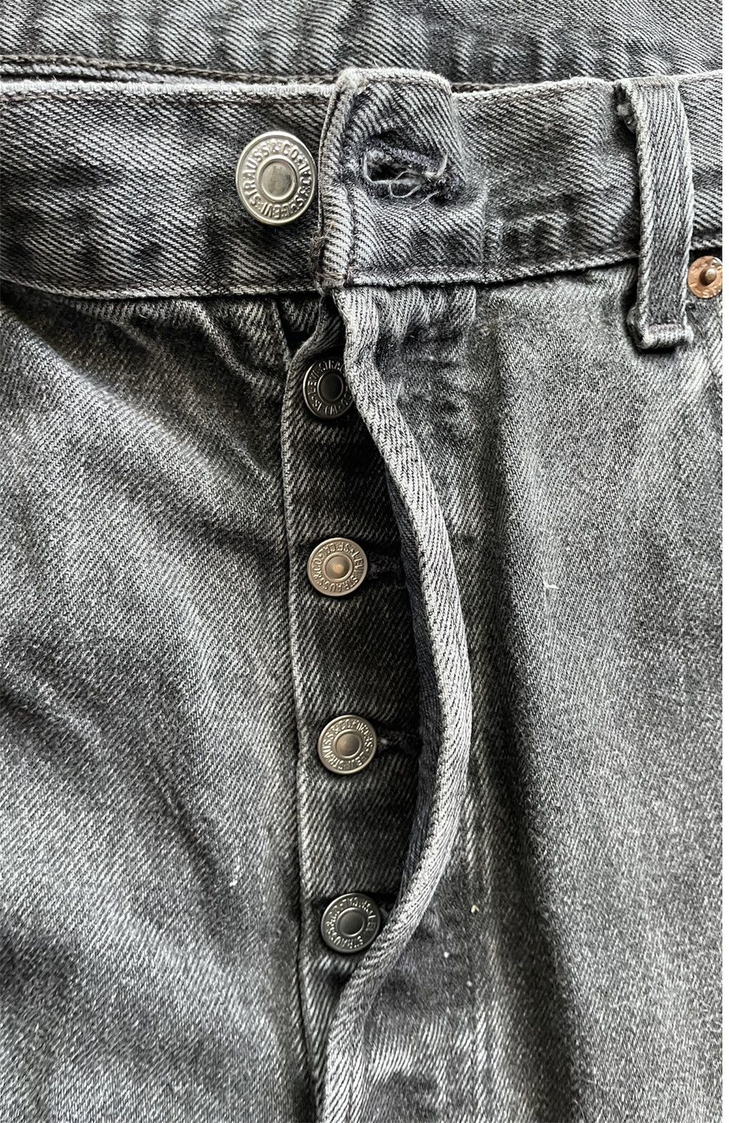 Levi's × Levi's Vintage Clothing 501 Levis Super Black Faded Size US 36 / EU 52 - 3 Thumbnail