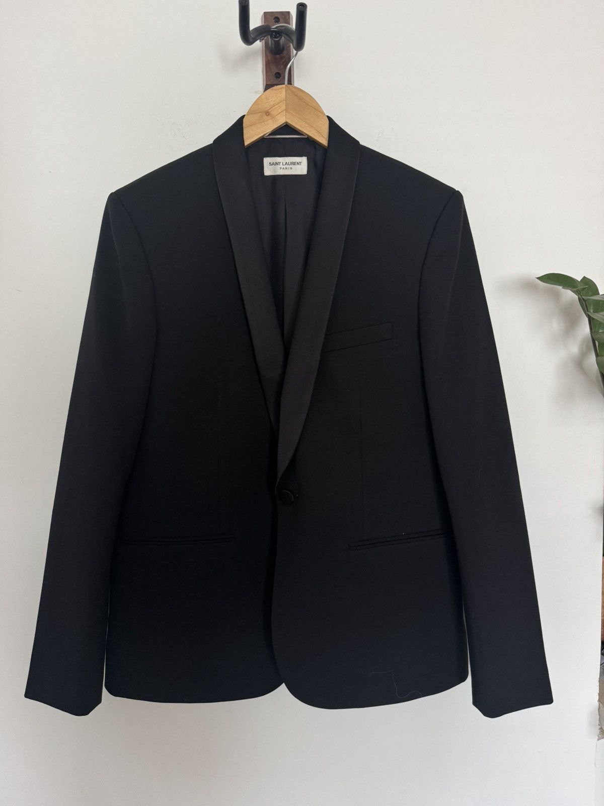 Saint Laurent Paris Iconic Shawl Le Smoking Jacket Size 50R - 1 Thumbnail