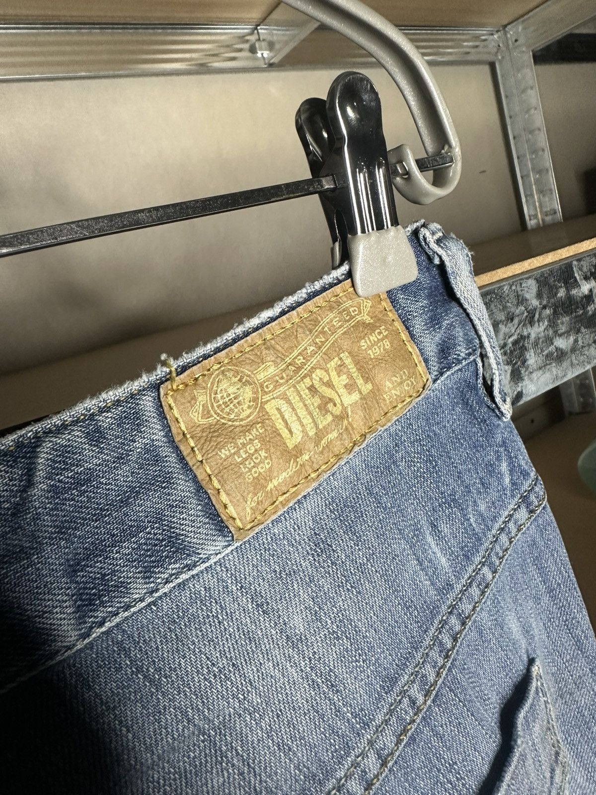 Diesel DIESEL FAYZA 26 x 32 Women’s s Denim Jeans Pants Tapered Leg Size 26" / US 2 / IT 38 - 3 Thumbnail