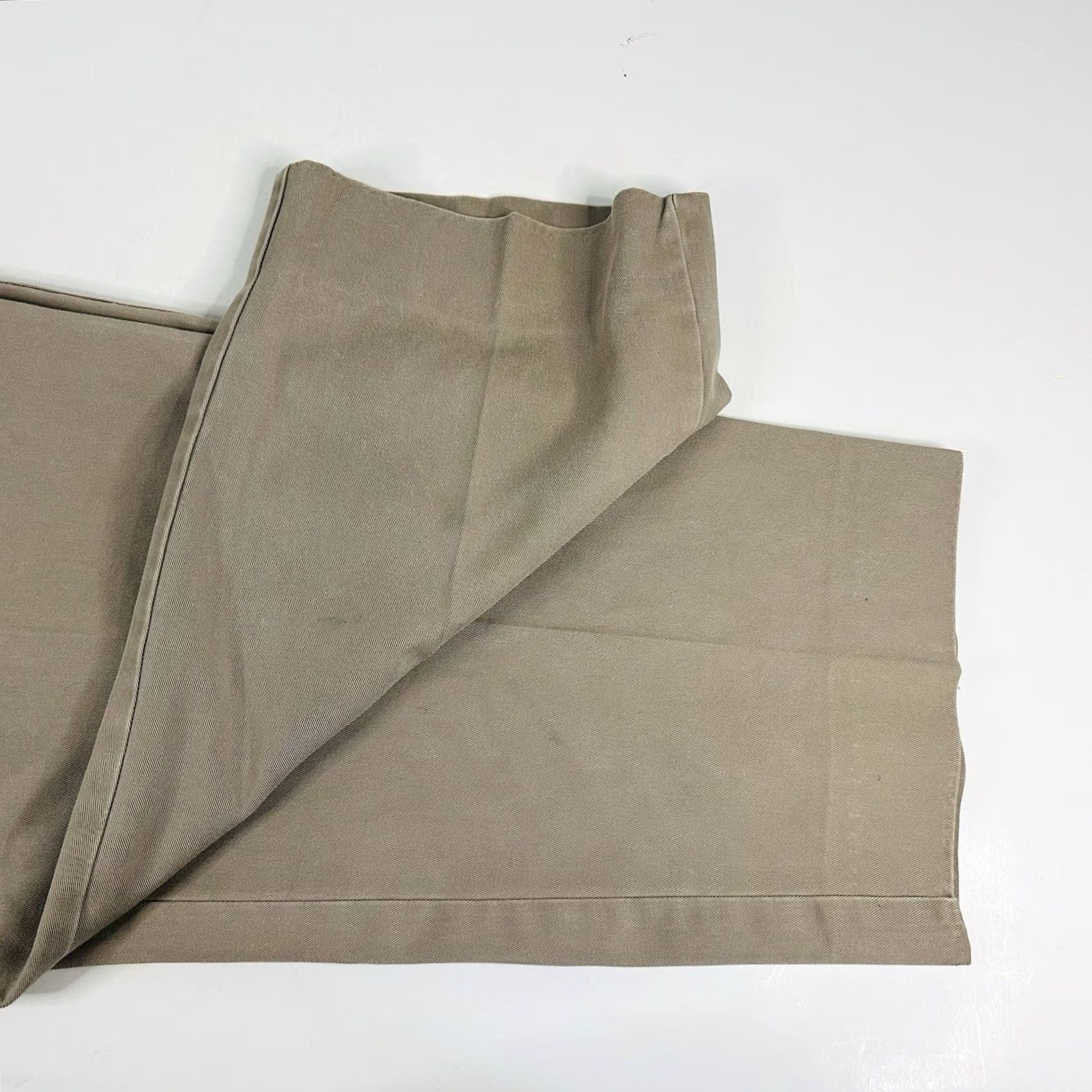 J.Crew J.CREW Pants Khaki 36x30 Vintage Oarsman Beige 100% Cotton Flat Front Casual Mens Regular Inseam 30 Size US 36 / EU 52 - 5 Thumbnail