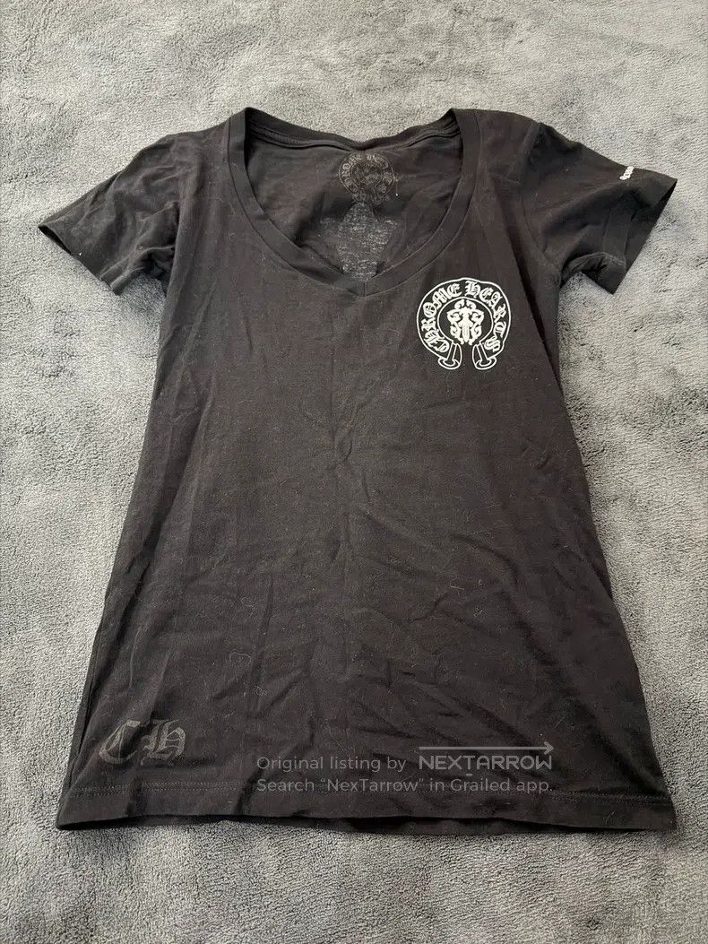 Chrome Hearts CHROME HEARTS Size S Black v-neck short sleeve t-shirt Size US S / EU 44-46 / 1 - 1 Thumbnail