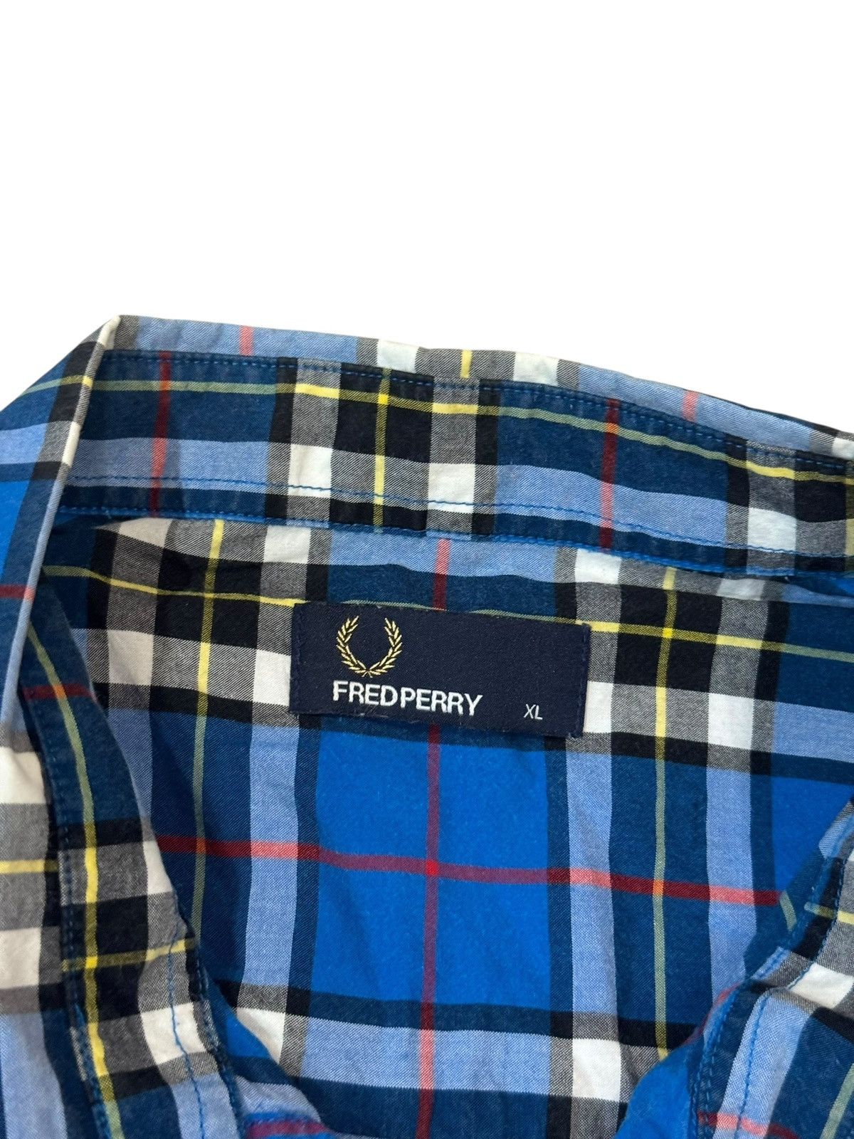 Fred Perry Fred Perry Logo Checked Button Up Long Sleeve Shirt XL Size US XL / EU 56 / 4 - 2 Thumbnail