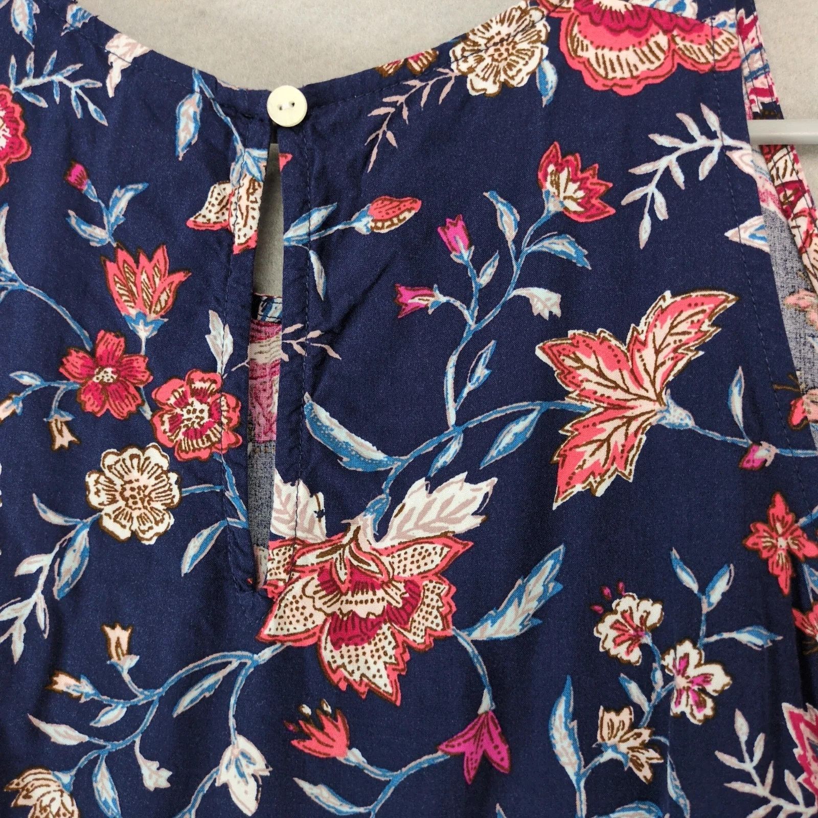 Old Navy Old Navy Blue Floral Print Rayon Tank Top Women's XL Flowy Size XL / US 12-14 / IT 48-50 - 3 Thumbnail