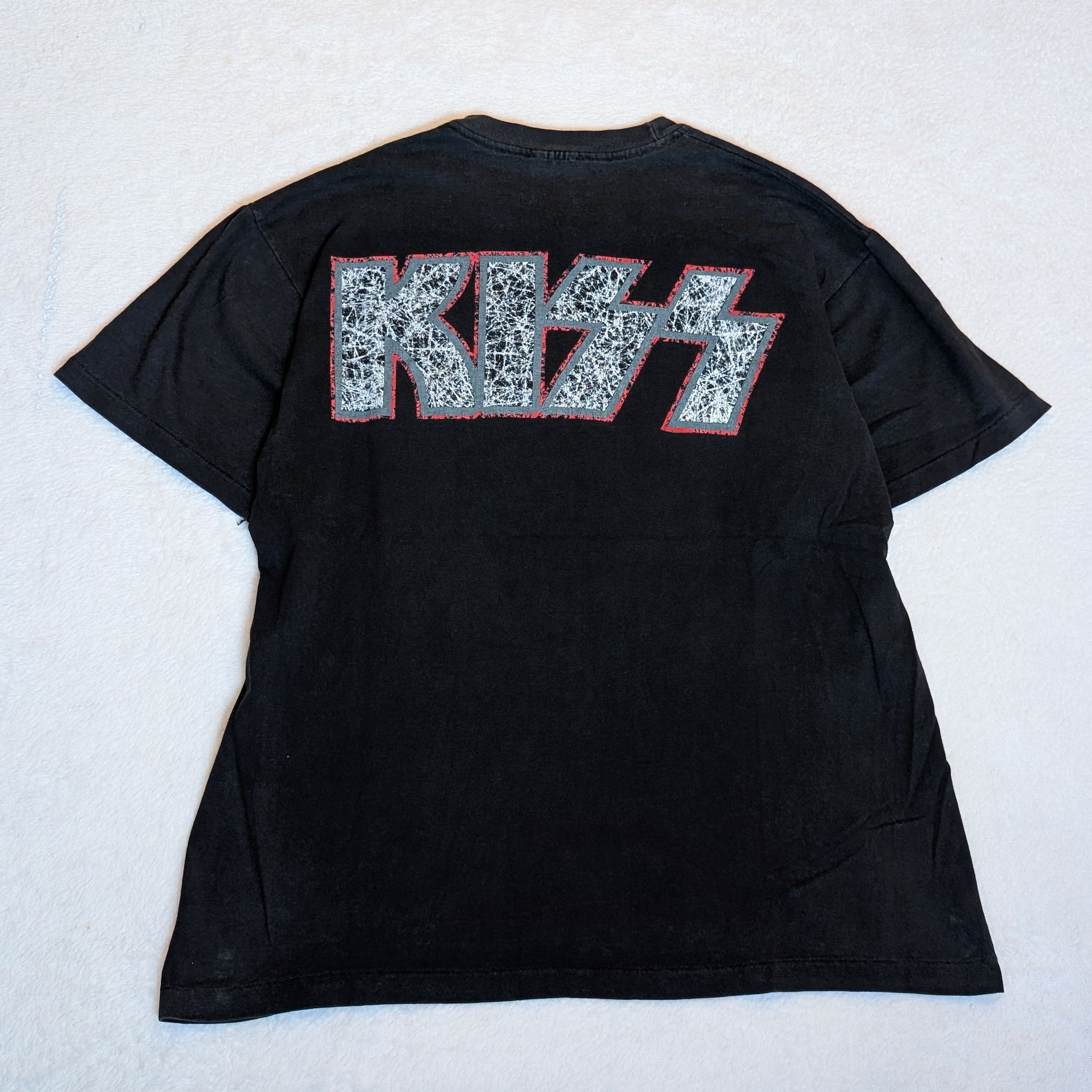 Vintage Vintage 1992 KISS Unholy Tshirt Size US L / EU 52-54 / 3 - 6 Thumbnail