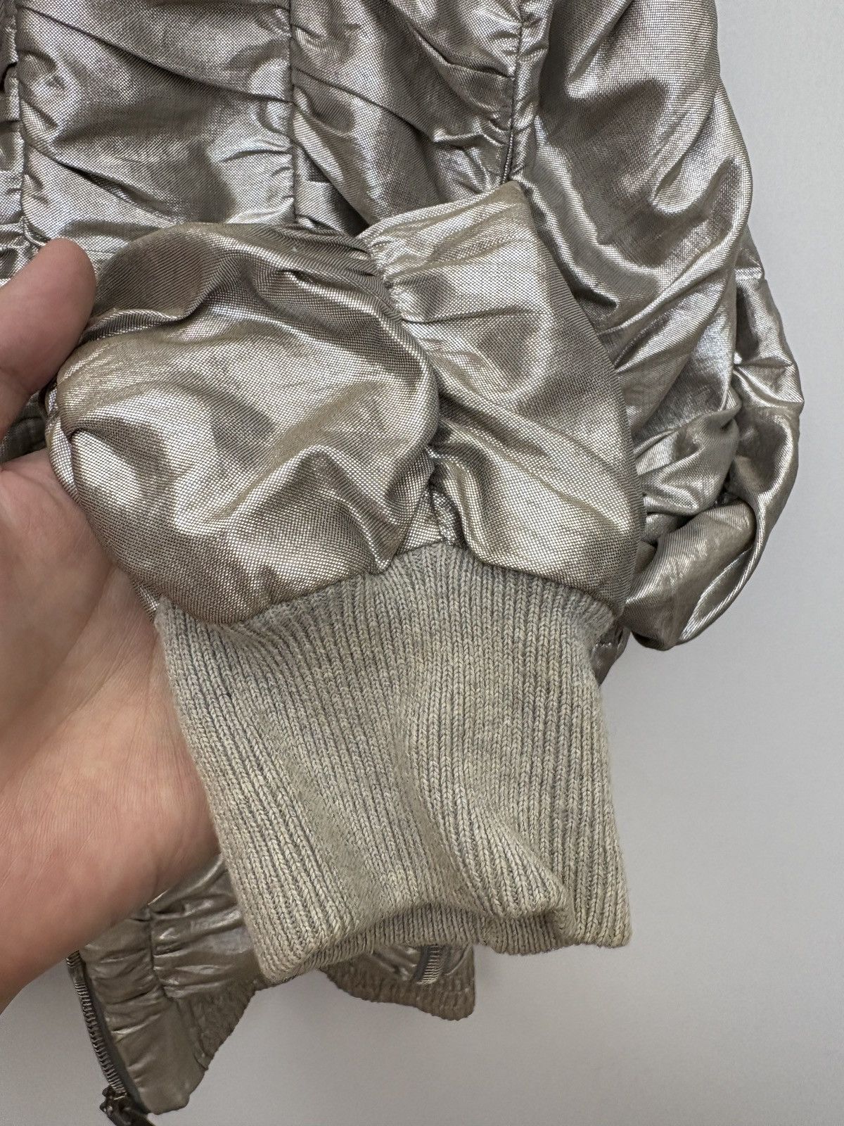 Dior Dior 07Ss Show Style Laser Silver Enamel Pleated Thin Jacket Size US S / EU 44-46 / 1 - 14 Thumbnail