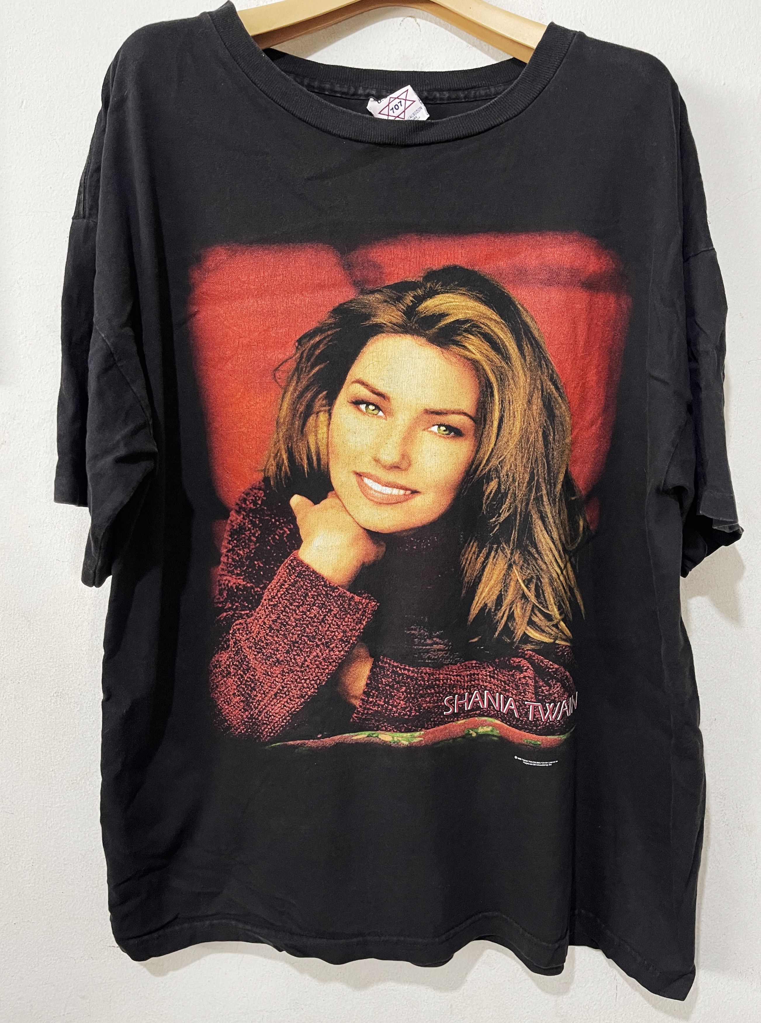 Vintage 1998 Shania Twain Shirt