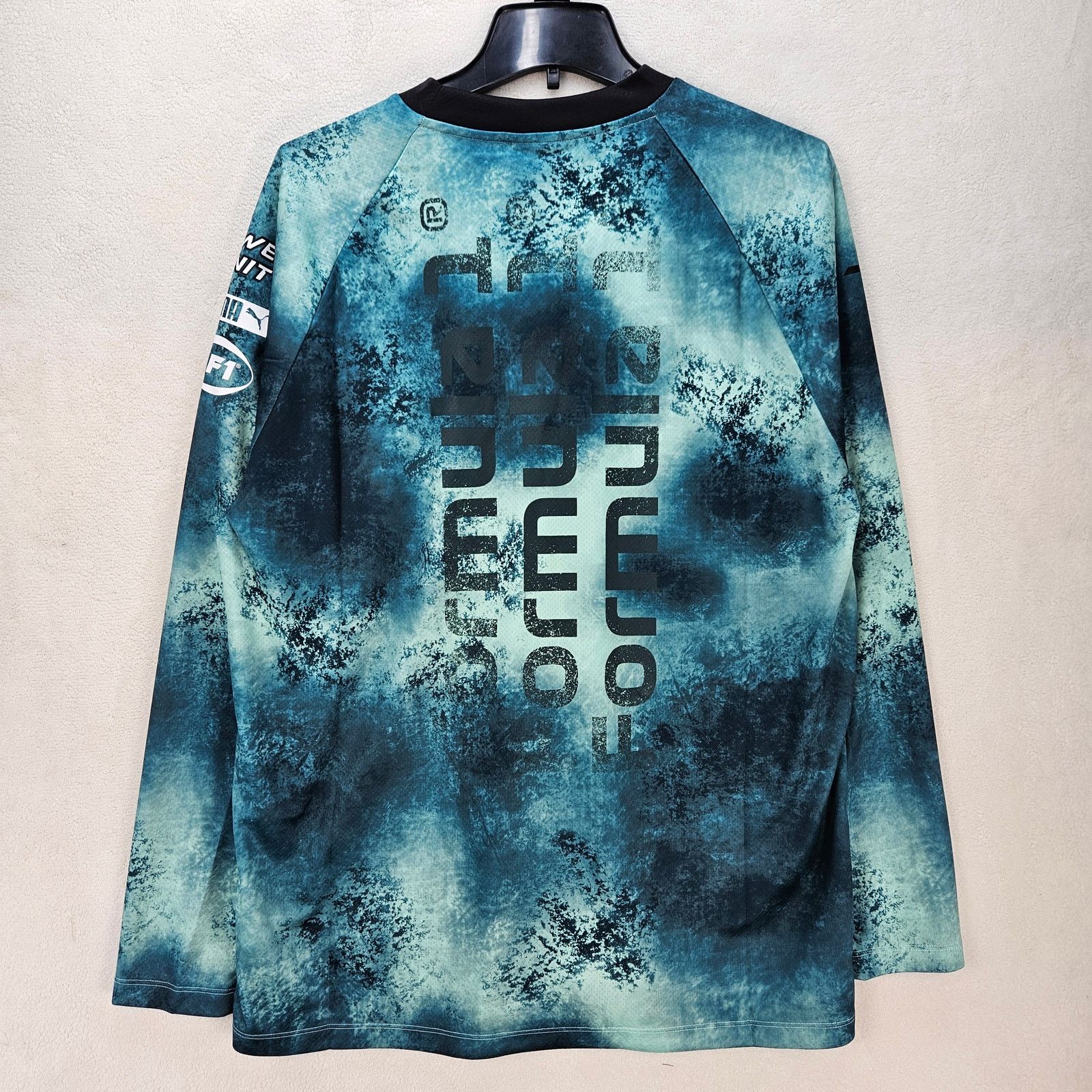Puma PUMA X F1 FORMULA 1 MEN'S M LONG SLEEVE GRAPHIC SHIRT BLUE Size US M / EU 48-50 / 2 - 4 Thumbnail