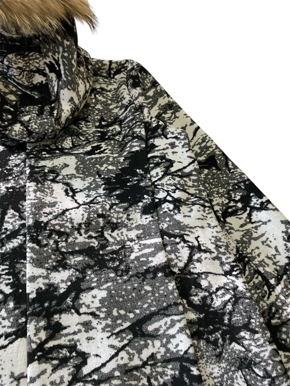 Japanese Brand Fur Raymayers Fabric From ITALY Monochrome Jacket Zip Hoodie Size US M / EU 48-50 / 2 - 15 Thumbnail