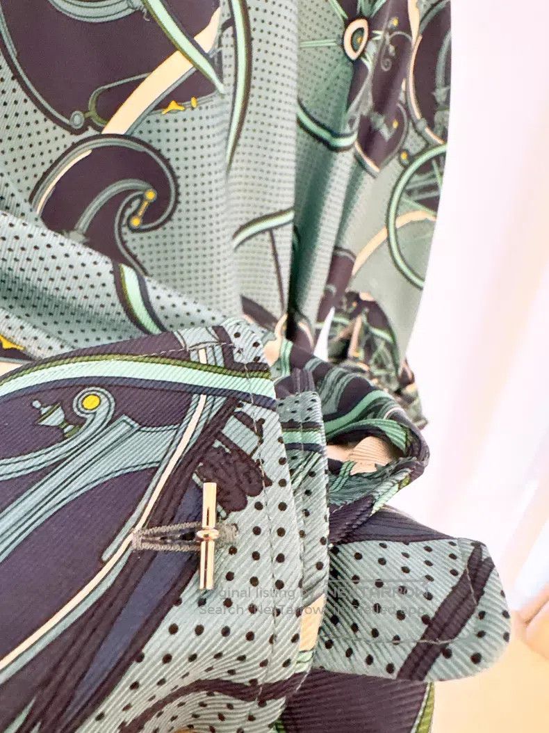 Hermes Hermes Wheel Print Silk Shirt Dress Size XXS / US 00 / IT 34 - 7 Thumbnail