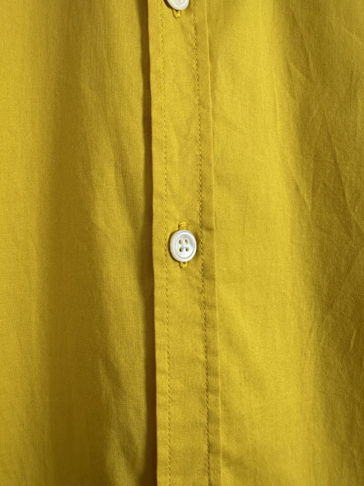 Acne Studios Acne Studios Yellow Epaulette Military Shirt Short Sleeve 50 Size US M / EU 48-50 / 2 - 2 Thumbnail