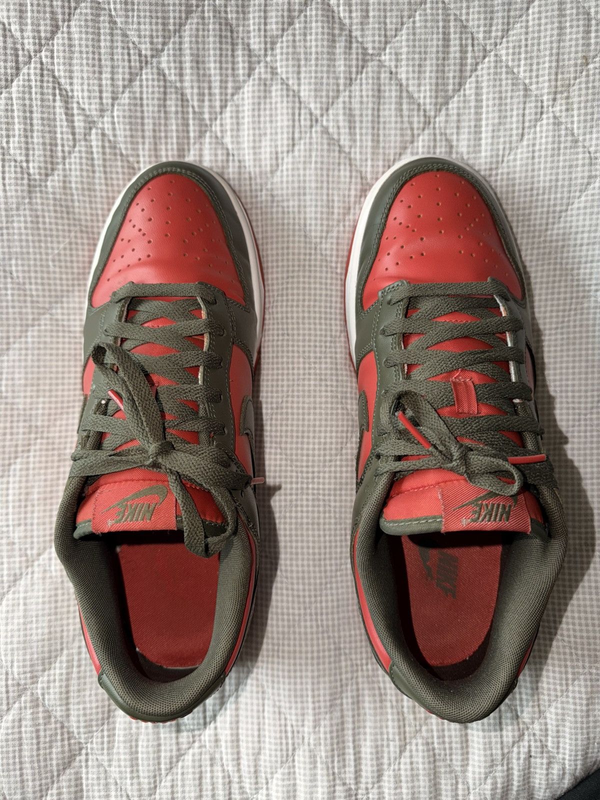 Nike Nike Dunk Low ‘ Mystic Red Cargo Khaki ’ Size US 11 / EU 44 - 3 Thumbnail