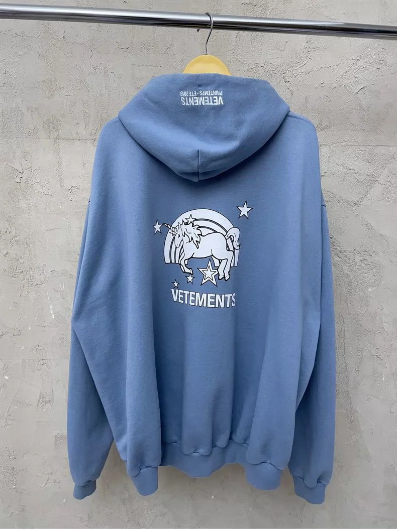 Vetements Vetements Misty Blue Unicorn Logo Hooded Sweatshirt Size US S / EU 44-46 / 1 - 3 Thumbnail