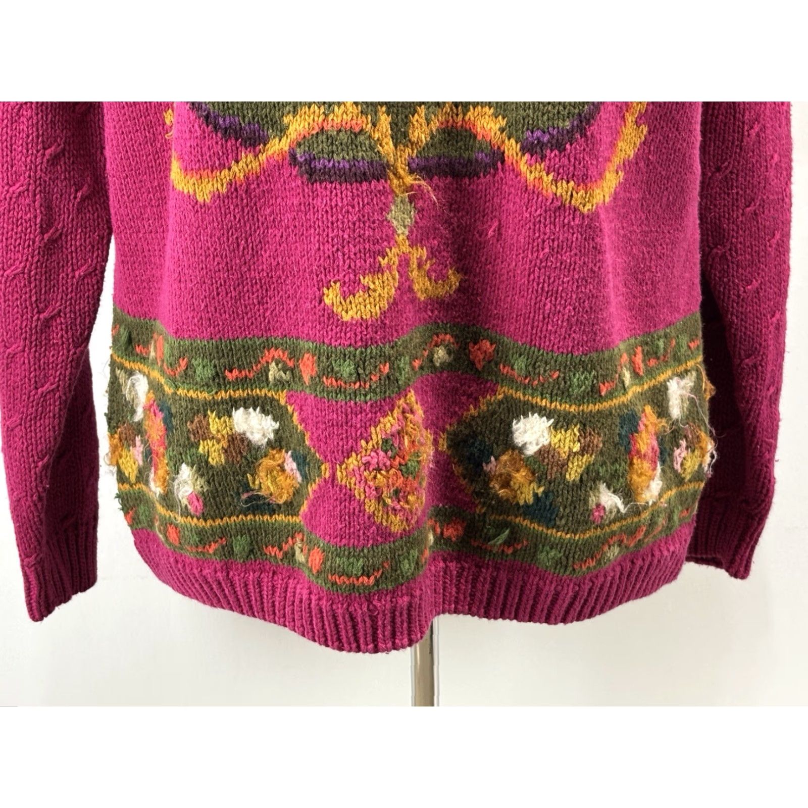 Vintage VINTAGE Michelle Stuart Studio Floral Sweater — Knit Pullover, Chunky Pink, 90s Cottagecore, Medium, Women, Casual Wear Size M / US 6-8 / IT 42-44 - 6 Thumbnail