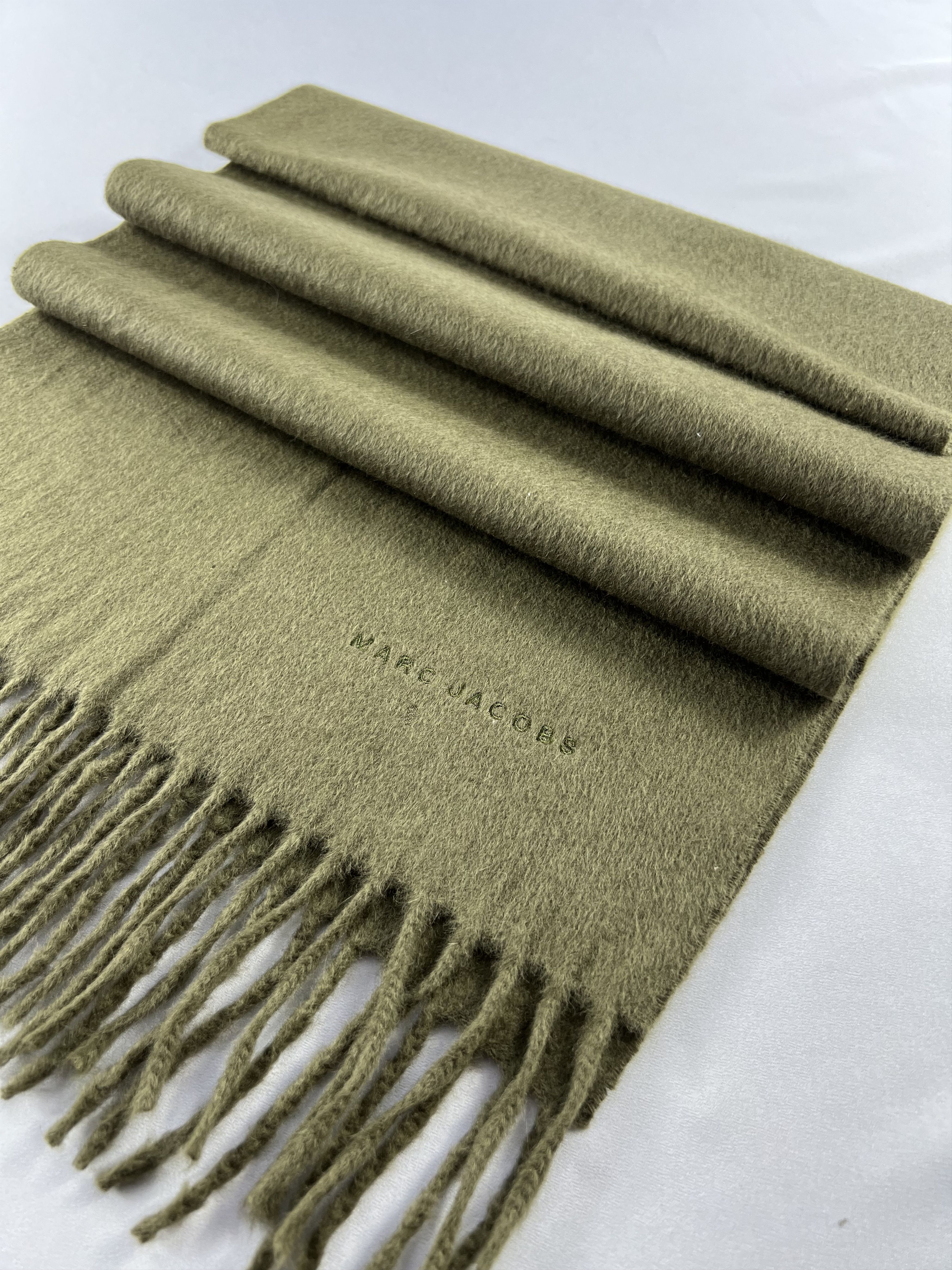 Marc Jacobs Marc Jacob Angora Scarf / Muffler / Neckwear P1001 Size ONE SIZE - 2 Thumbnail