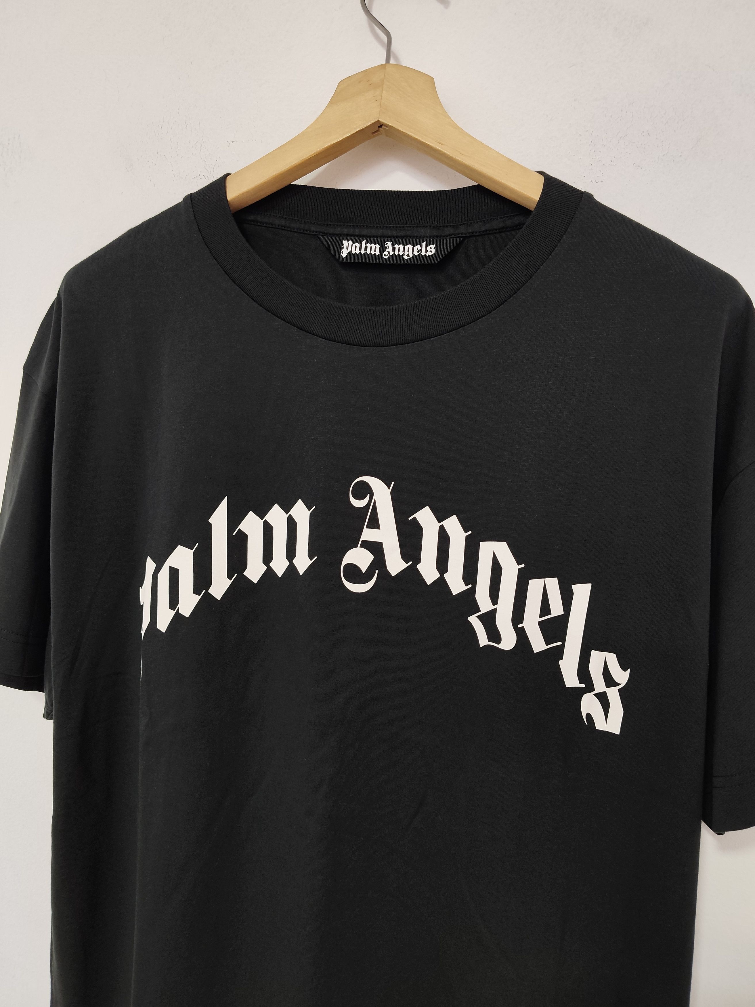 Palm Angels Paml Angels "Curved Logo Over" Size US XXL / EU 58 / 5 - 2 Thumbnail