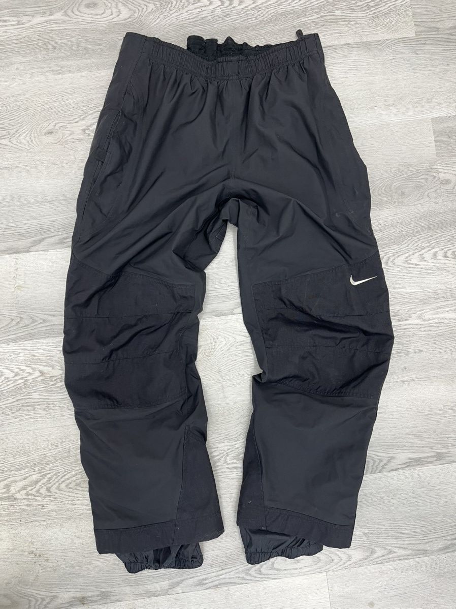 Nike ACG Vintage Nike ACG Pockets Snowboarding Full Zip Pants Size US 34 / EU 50 - 1 Thumbnail