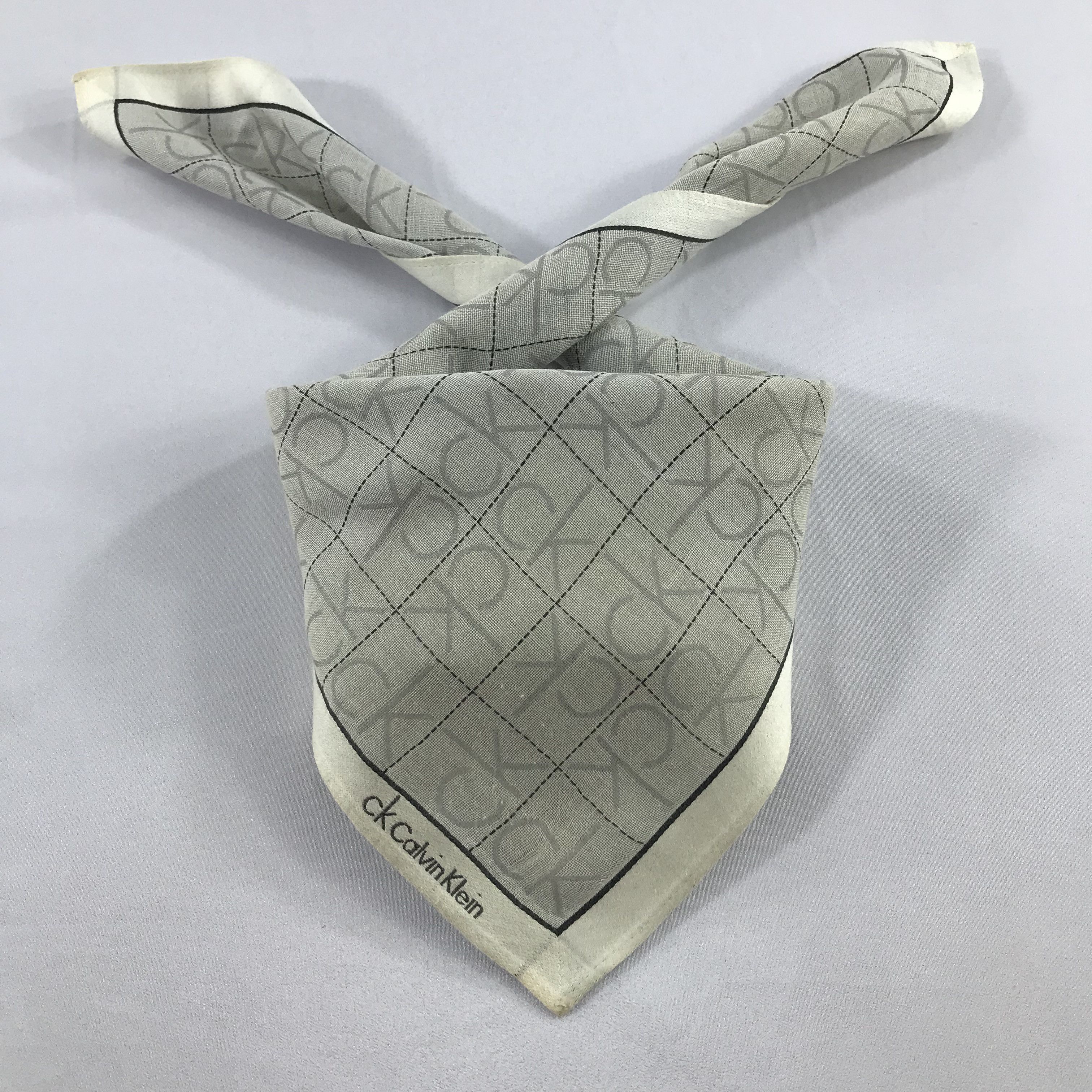 Calvin Klein × Vintage Calvin Klein Bandana / Handkerchief / Neckerchief - S2387 Size ONE SIZE - 3 Thumbnail