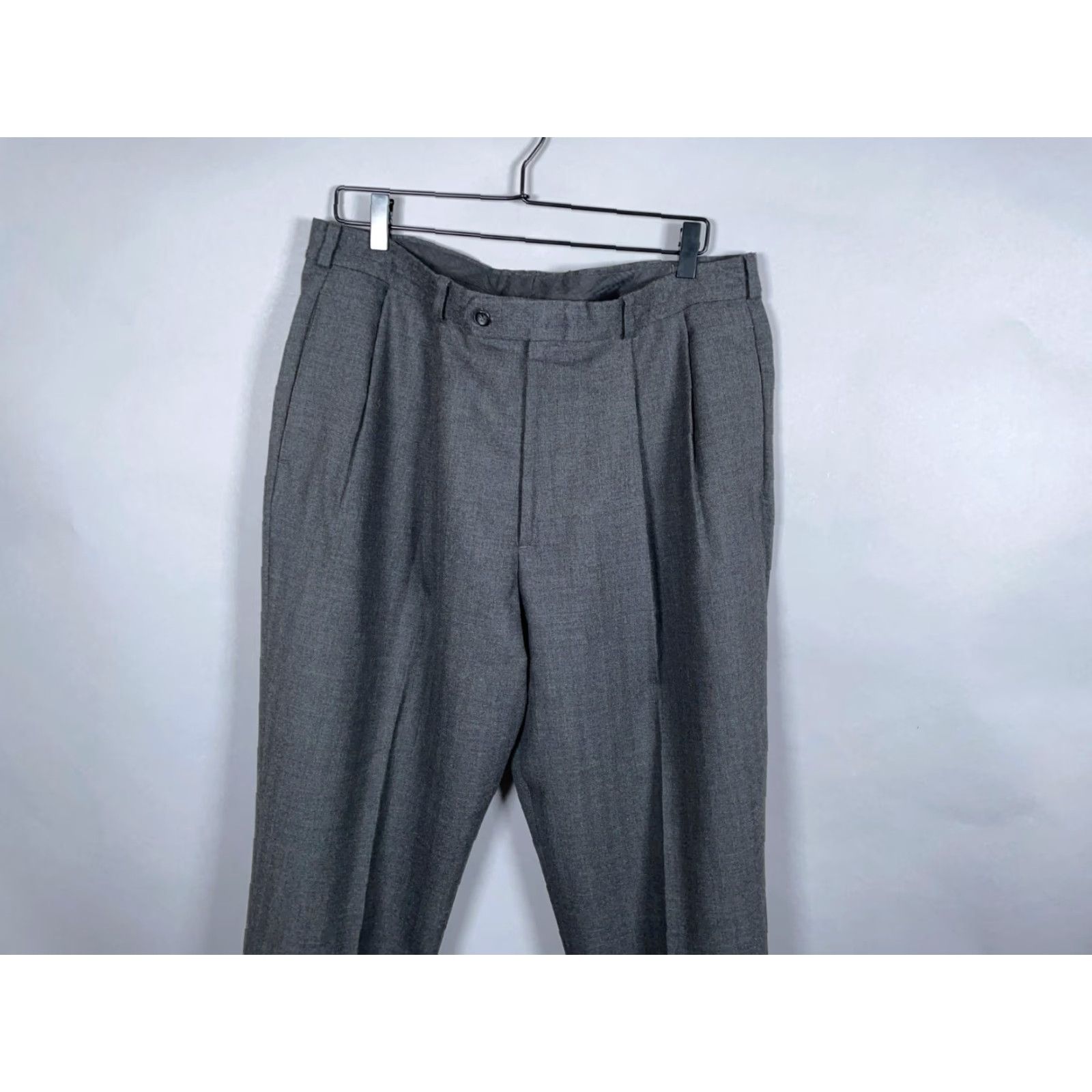 Vintage Slates Wool Dress Pants Men's 36 x 26 Charcoal Gray Pleated Cuffed Slacks Preppy Regular Fit Size US 36 / EU 52 - 4 Thumbnail