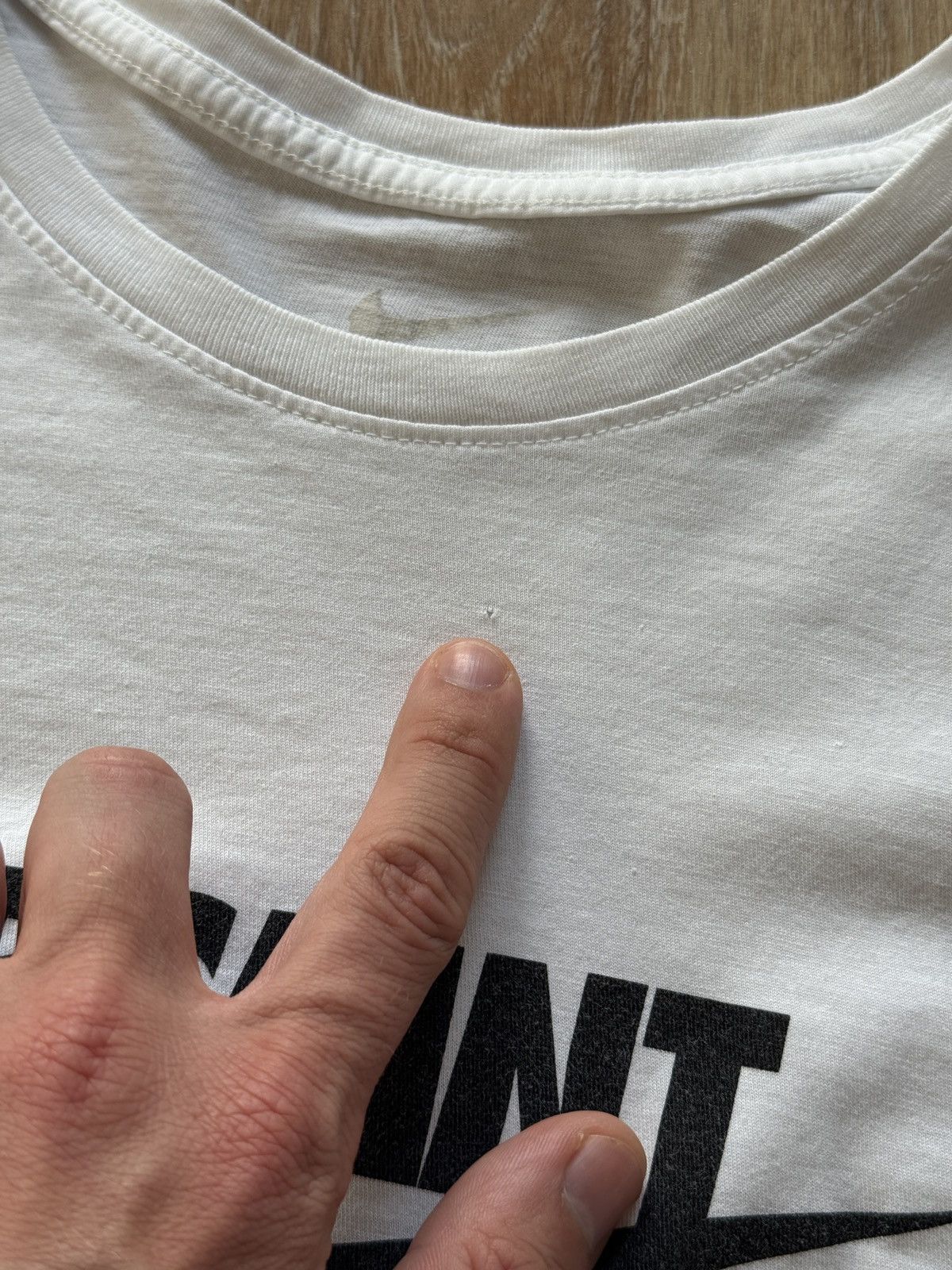 Nike Nike x The Basement Swoosh Logo Tee T-Shirt Size US L / EU 52-54 / 3 - 5 Thumbnail