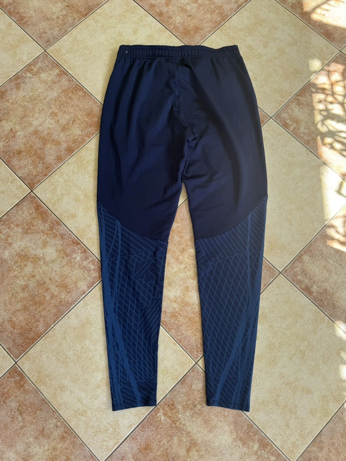 Nike Nike Brazil 2022-2023 Soccer Track Pants Football Jersey Kit Size US 30 / EU 46 - 2 Thumbnail