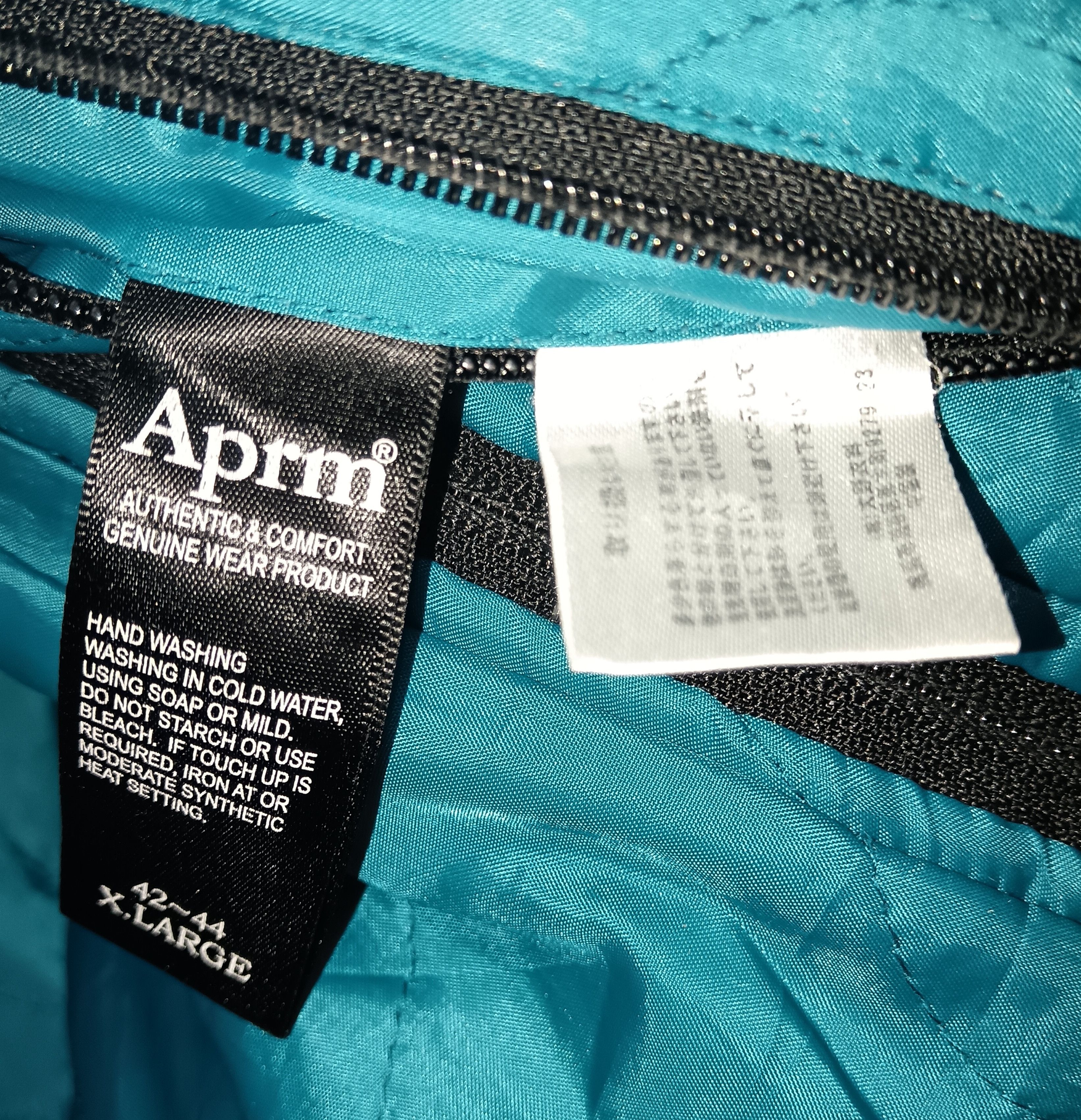 Japanese Brand APRM REVERSIBLE HOODED PUFFER JACKET Size US XL / EU 56 / 4 - 6 Thumbnail