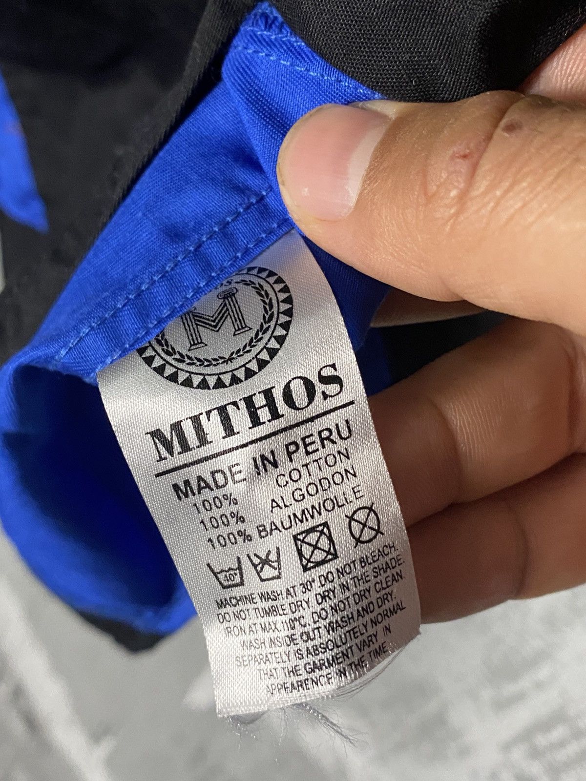 Other Mithos Racing Suter Motorcycle Formula One Shirt Mens Size US L / EU 52-54 / 3 - 4 Thumbnail