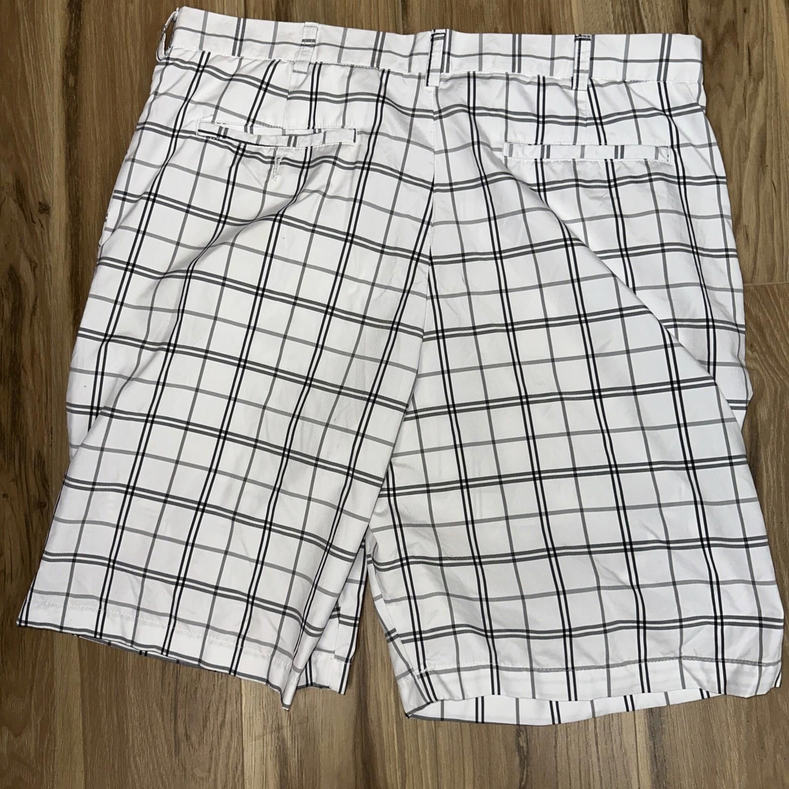 Other Ben Hogan Performance Golf Shorts Mens 34 White Black Active Size US 34 / EU 50 - 8 Thumbnail