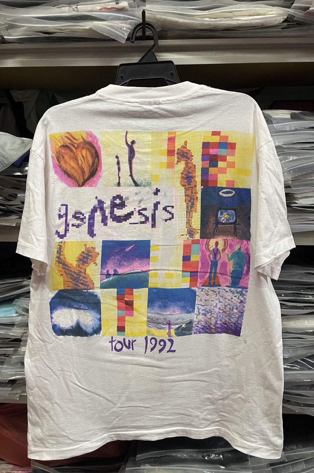 Band Tees Vintage 90's Genesis World Tour Very Rare🔥🔥🔥 Size US XL / EU 56 / 4 - 4 Thumbnail
