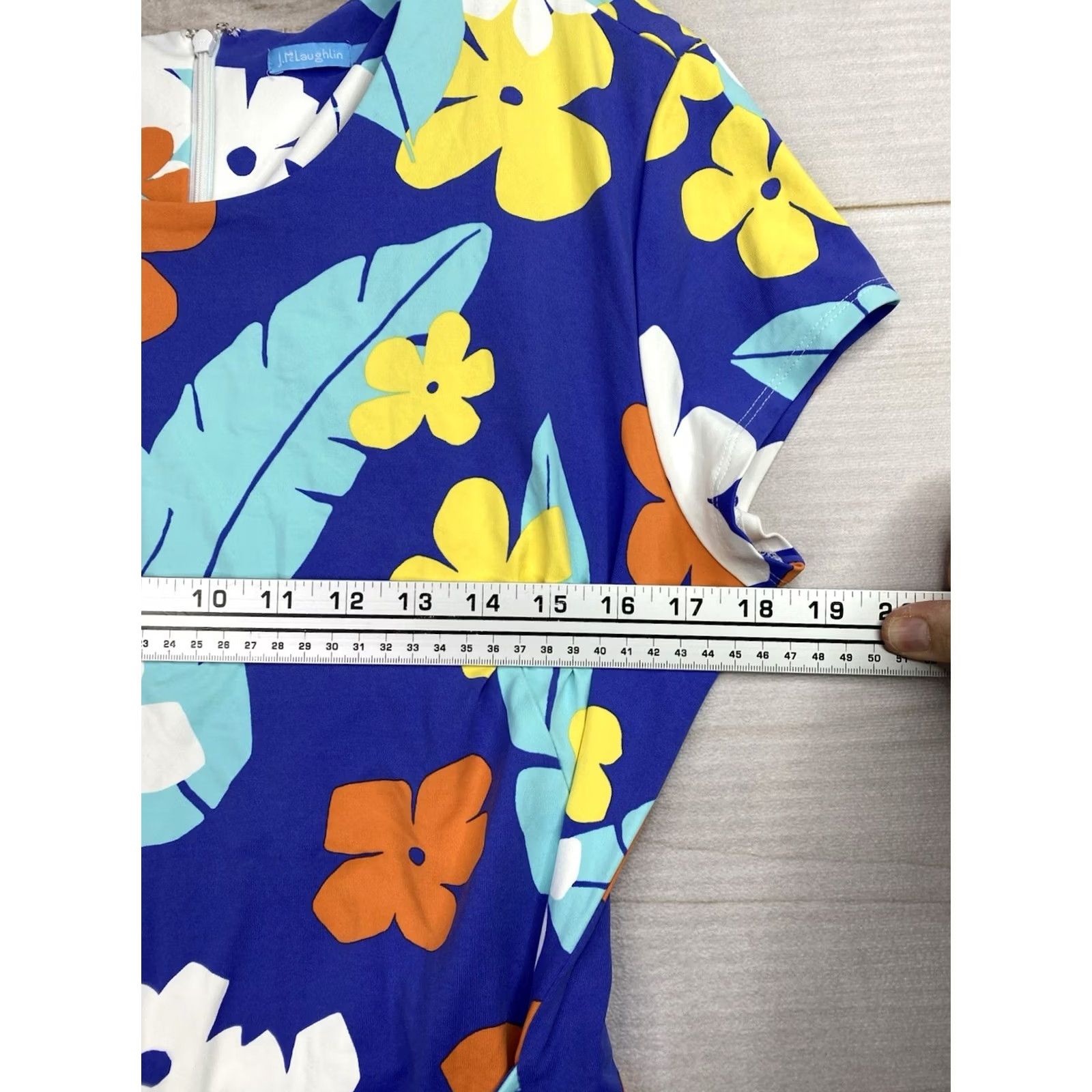 J.McLaughlin J. McLaughlin Elora Dress L Floral Crew Neck Short Sleeve Nylon Spandex Jersey Knee Length Blue Women's Knit Shift Size L / US 10 / IT 46 - 5 Thumbnail