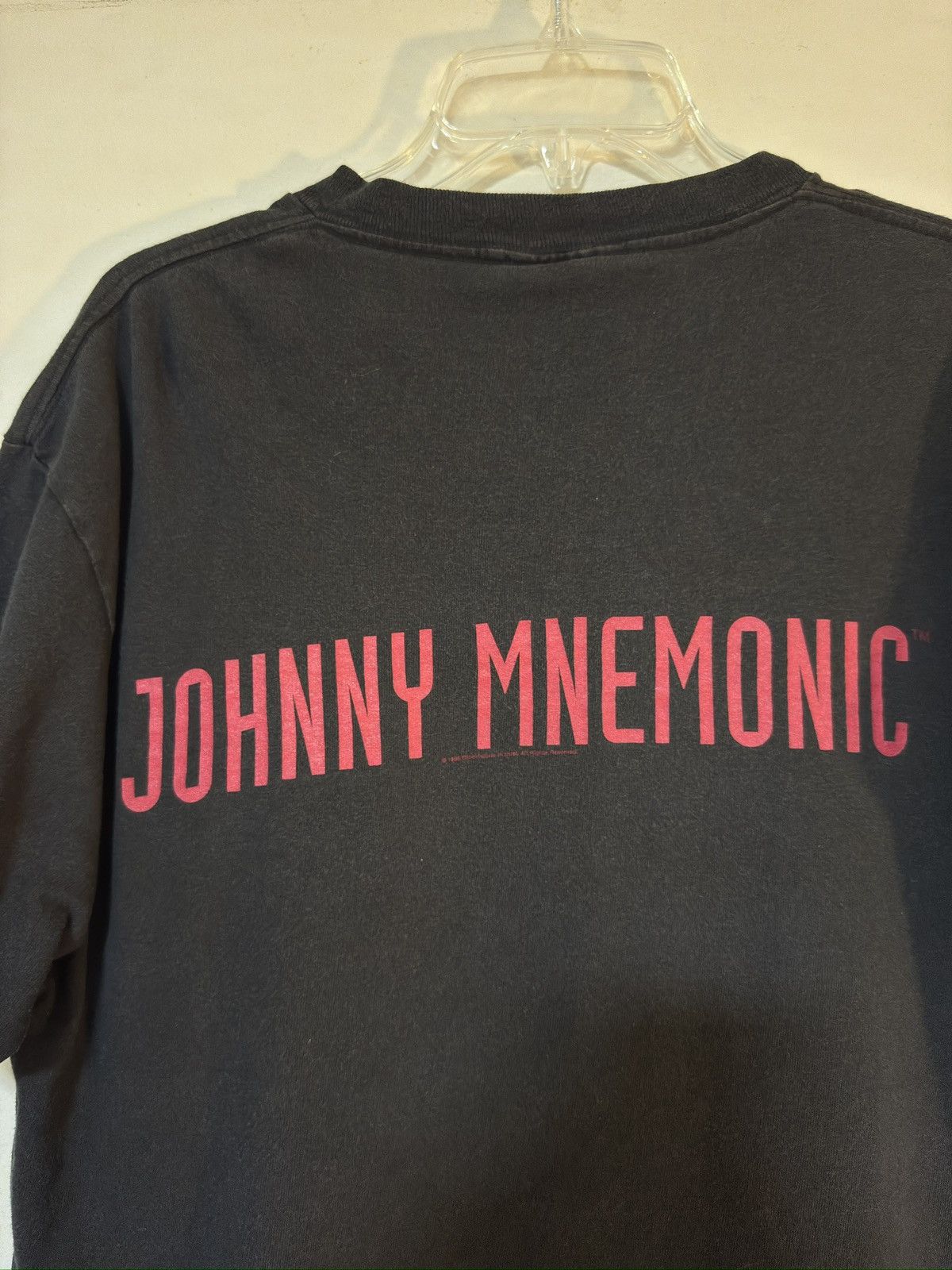 Vintage Vintage Johnny Mnemonic Movie 90s tee Size US L / EU 52-54 / 3 - 6 Thumbnail