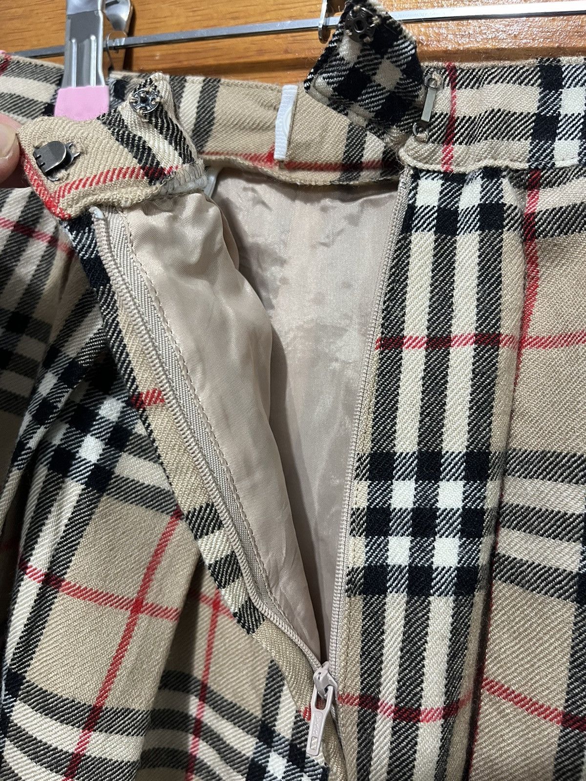 Burberry Authentic Burberry Skirt Size 22" - 4 Thumbnail