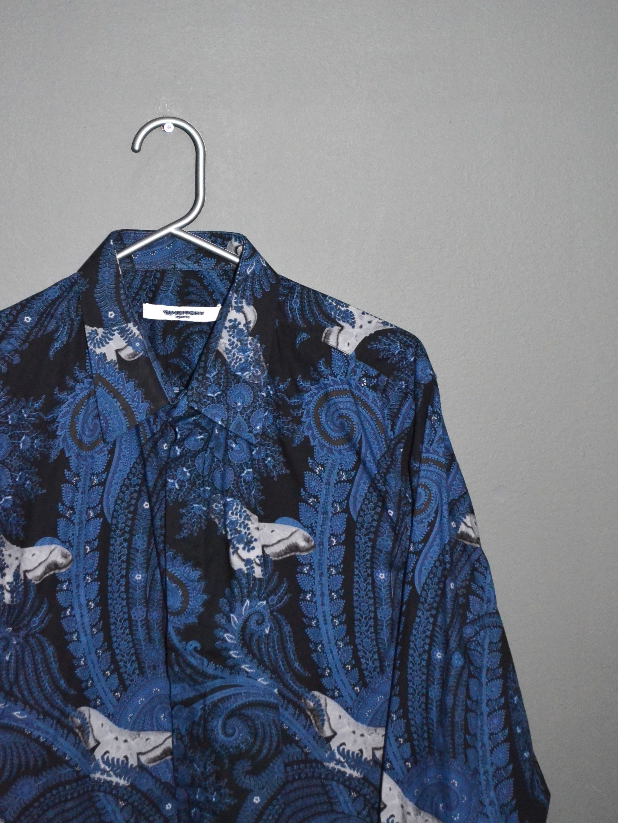Givenchy Givenchy S/S 2015 Paisley Moth Button-up Shirt S-M 42 Size US M / EU 48-50 / 2 - 1 Thumbnail