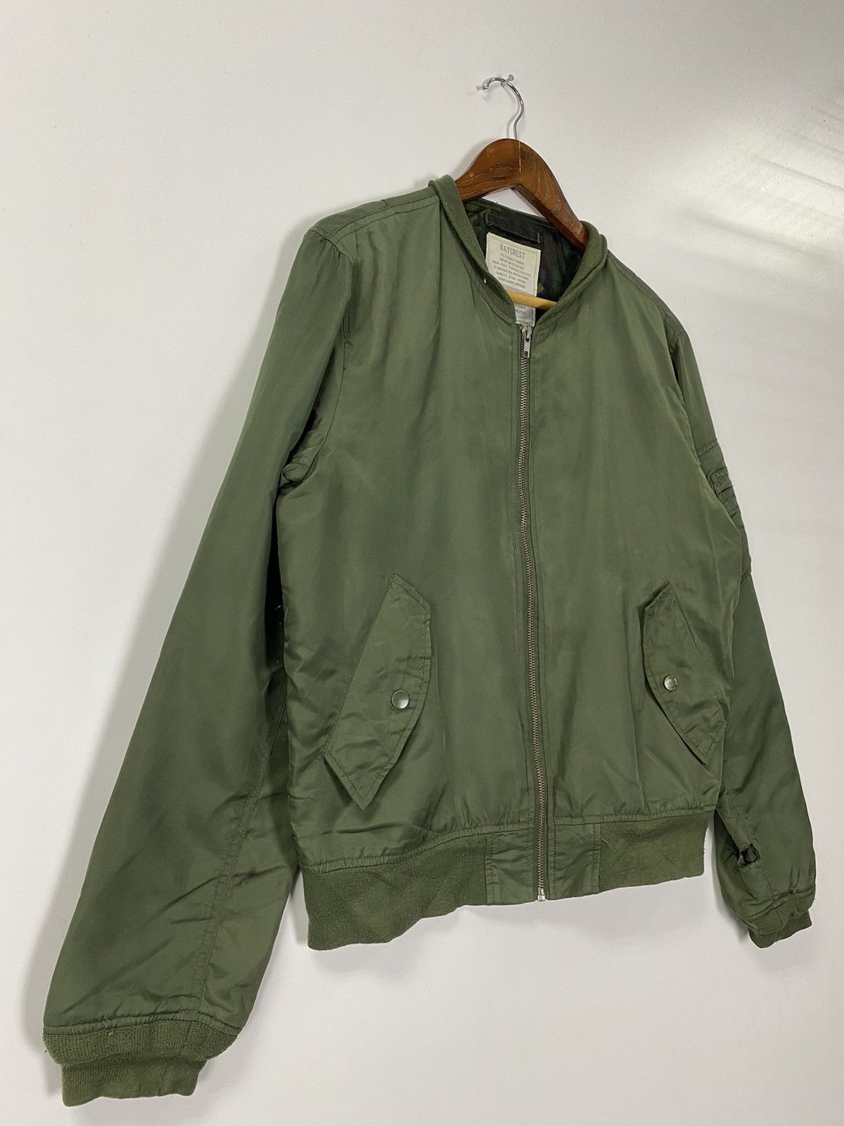 Vintage Vintage Bomber Jacket Distressed Size US M / EU 48-50 / 2 - 5 Thumbnail