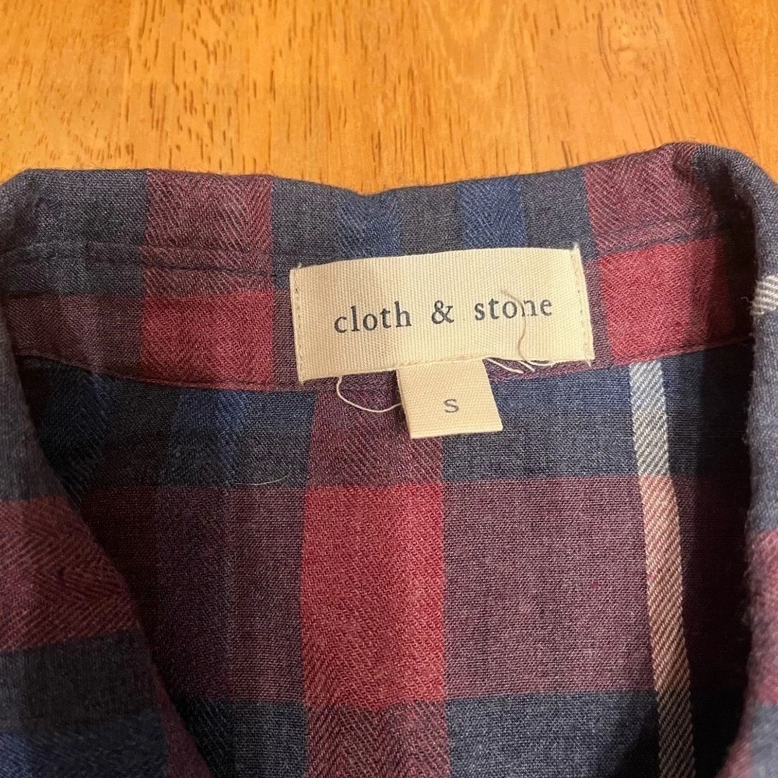 Anthropologie Cloth & Stone Aurora plaid shirt, size Small Size S / US 4 / IT 40 - 4 Thumbnail