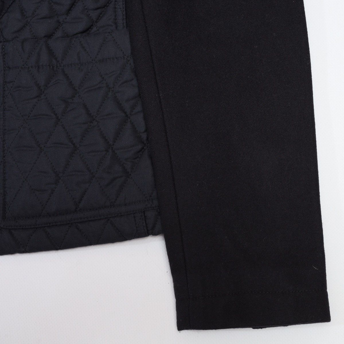 Burberry Burberry Brit Quilted Jacket With Wool Sleeve Navy Size S / US 4 / IT 40 - 3 Thumbnail