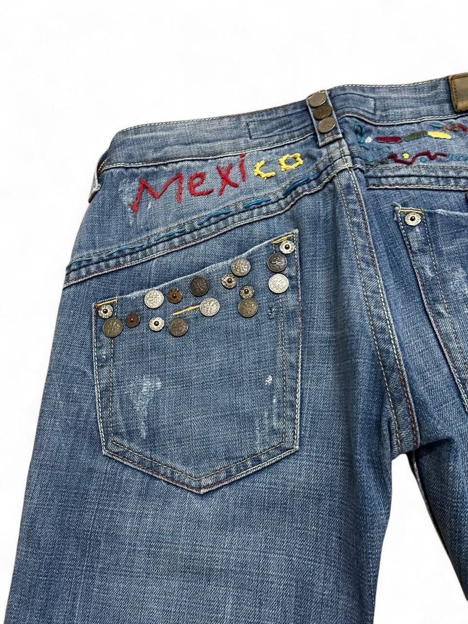 Hysteric Glamour Flared drive Jeans distressed low rise wideleg embroided Size US 29 - 3 Thumbnail