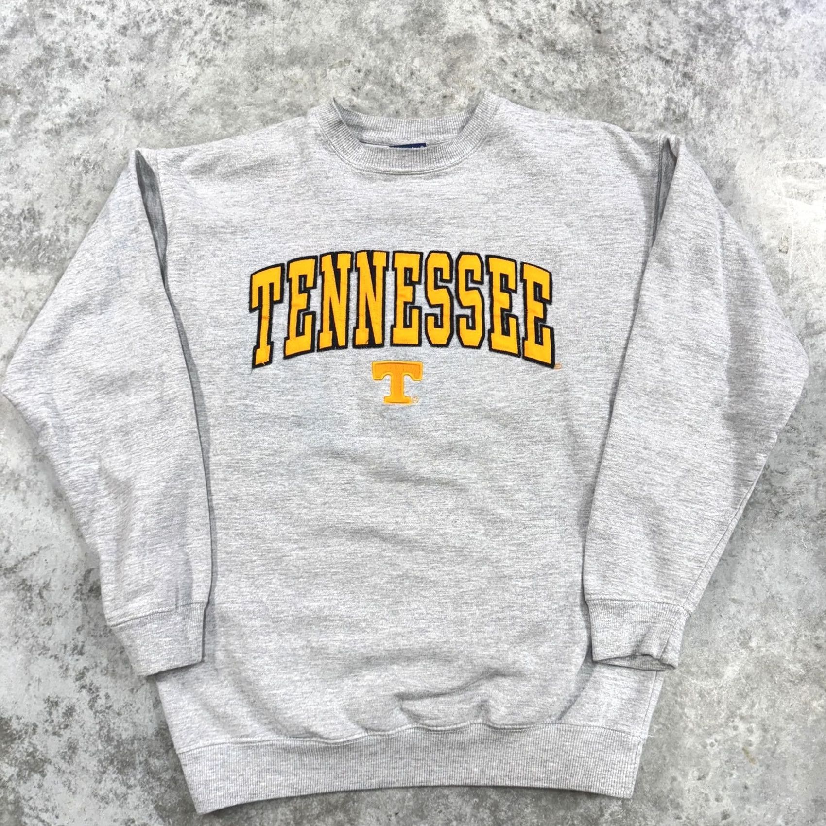 NCAA Tennessee Sweatshirt Mens Large OVB Old Varsity Brand Crewneck Pullover NCAA Gray Graphic Print Embroidered Logo University Sports College Vintage: No Size US L / EU 52-54 / 3 - 2 Thumbnail
