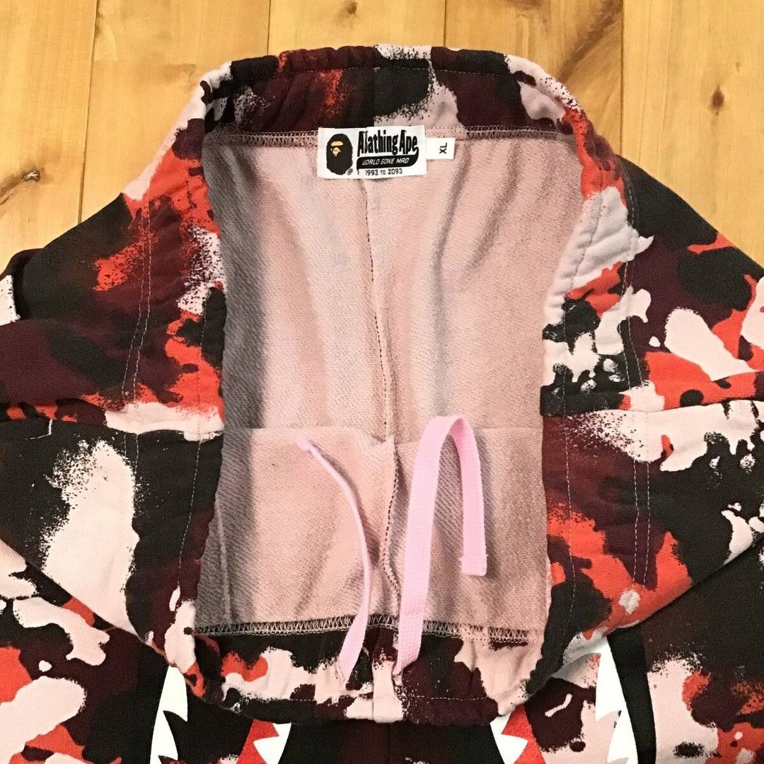 Bape BAPE Map camo Shark sweat shorts a bathing ape ★size XL Size US 36 / EU 52 - 6 Thumbnail