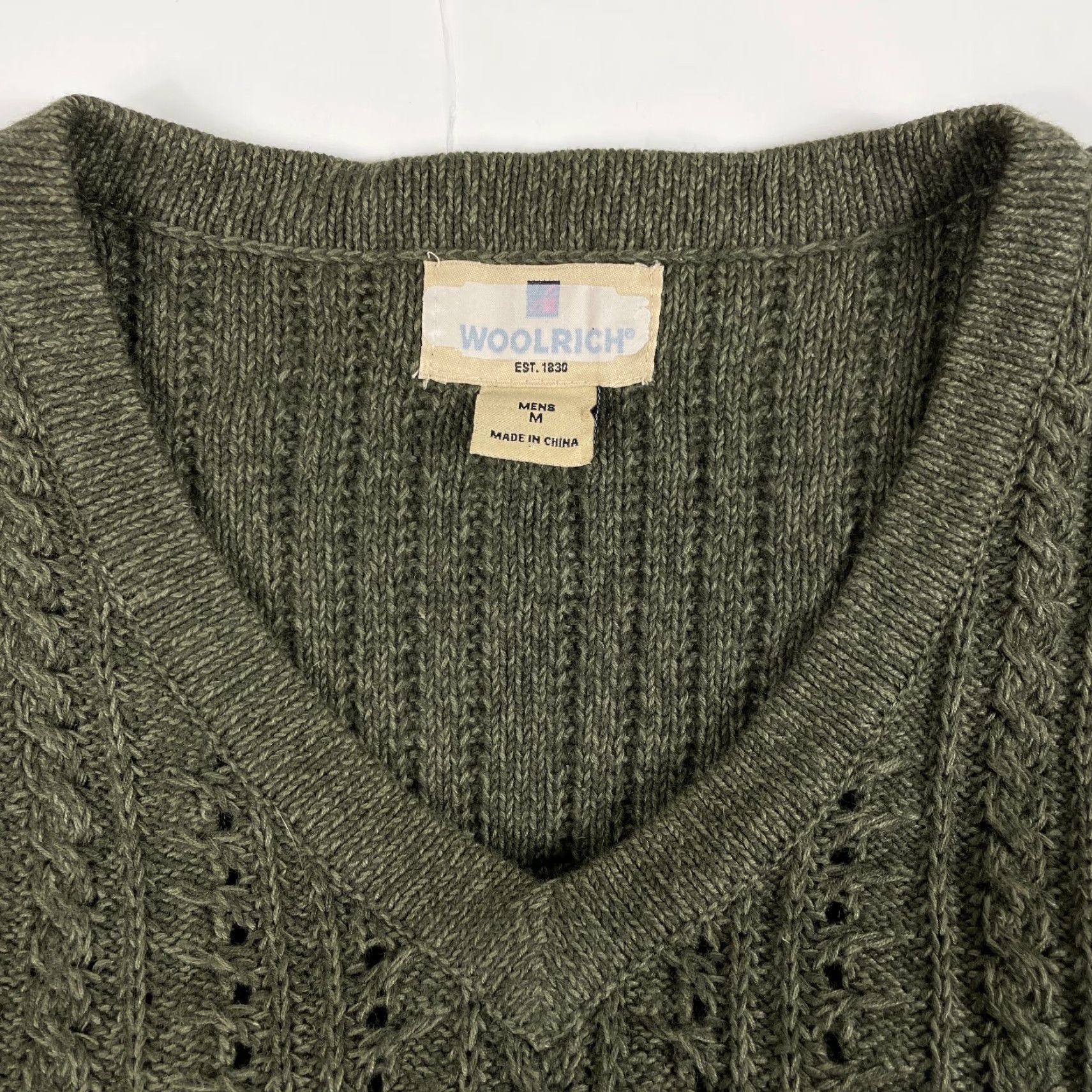Vintage VINTAGE Woolrich Sweater Mens Medium Green Ramie V Neck Pullover Golf Hiking Outdoor Size US M / EU 48-50 / 2 - 7 Thumbnail